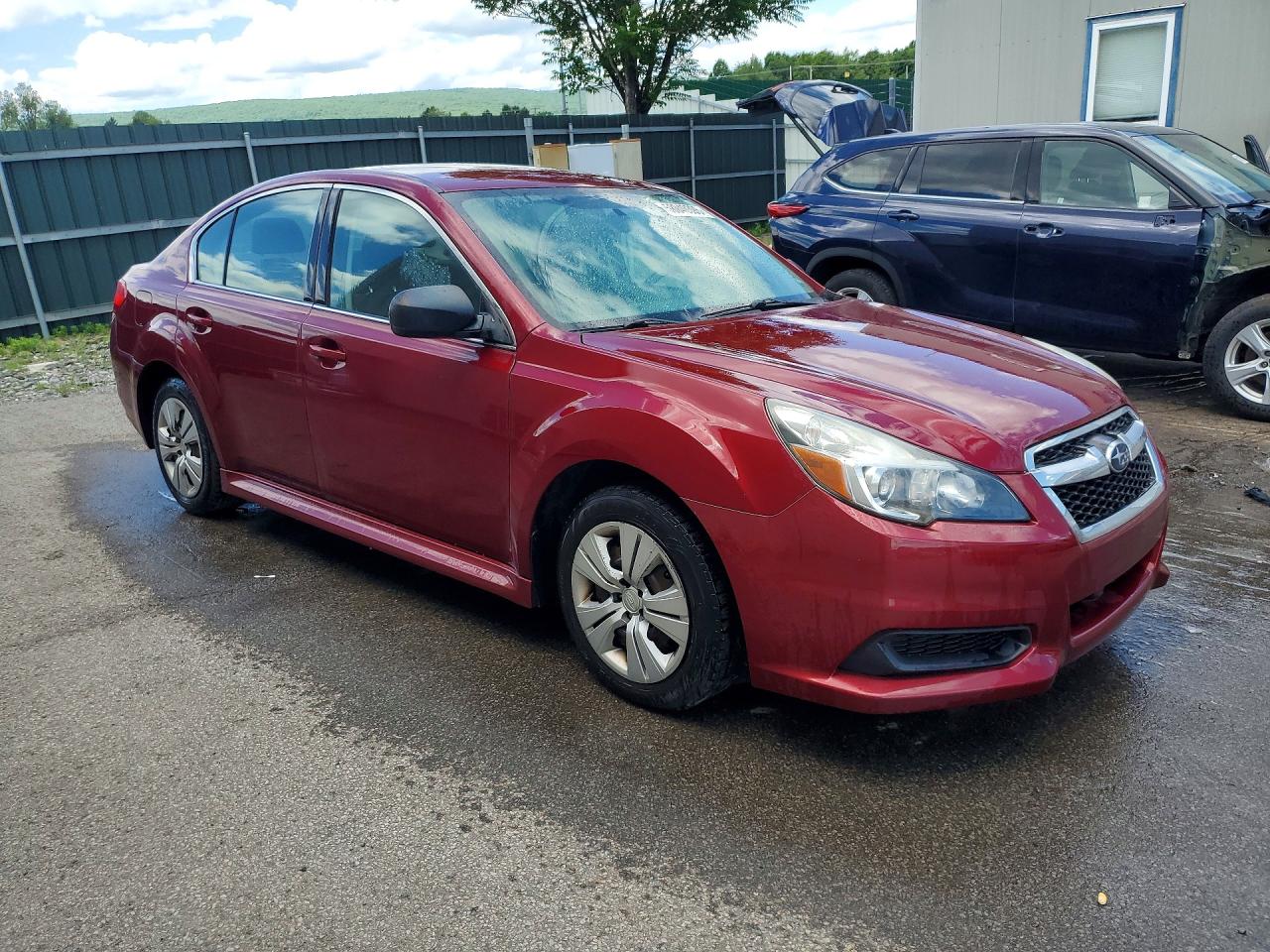 2014 Subaru Legacy 2.5i Темно-бордовый vin: 4S3BMBA65E3031925