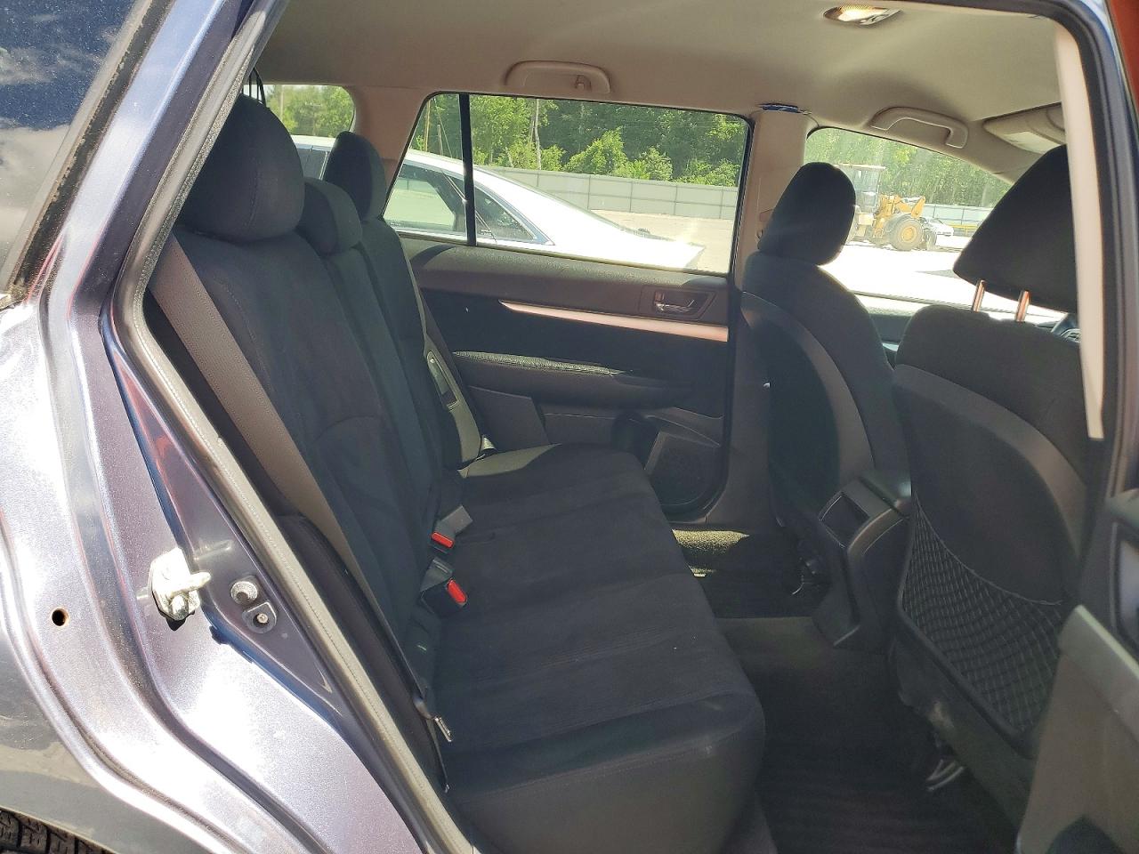 2014 Subaru Outback 2.5i Premium Blue vin: 4S4BRBCC6E3301941