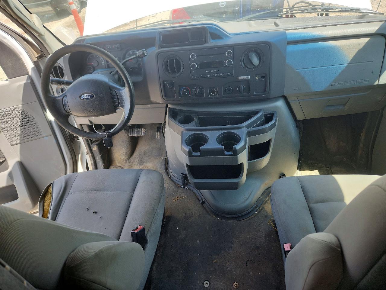 2013 Ford Econoline E150 Van White vin: 1FTNE1EW1DDA01442
