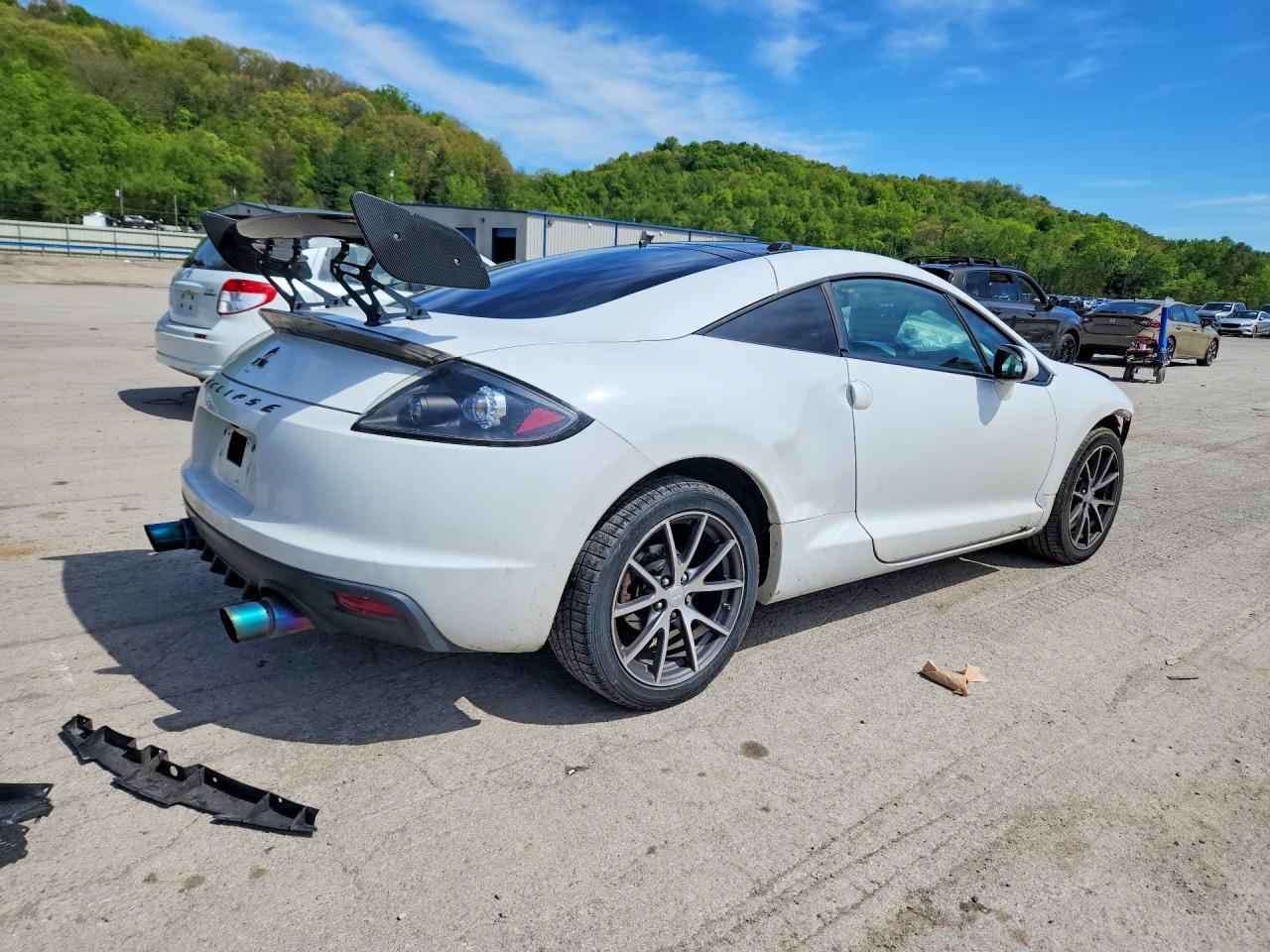 2011 Mitsubishi Eclipse Gs Sport White vin: 4A31K5DF2BE002880
