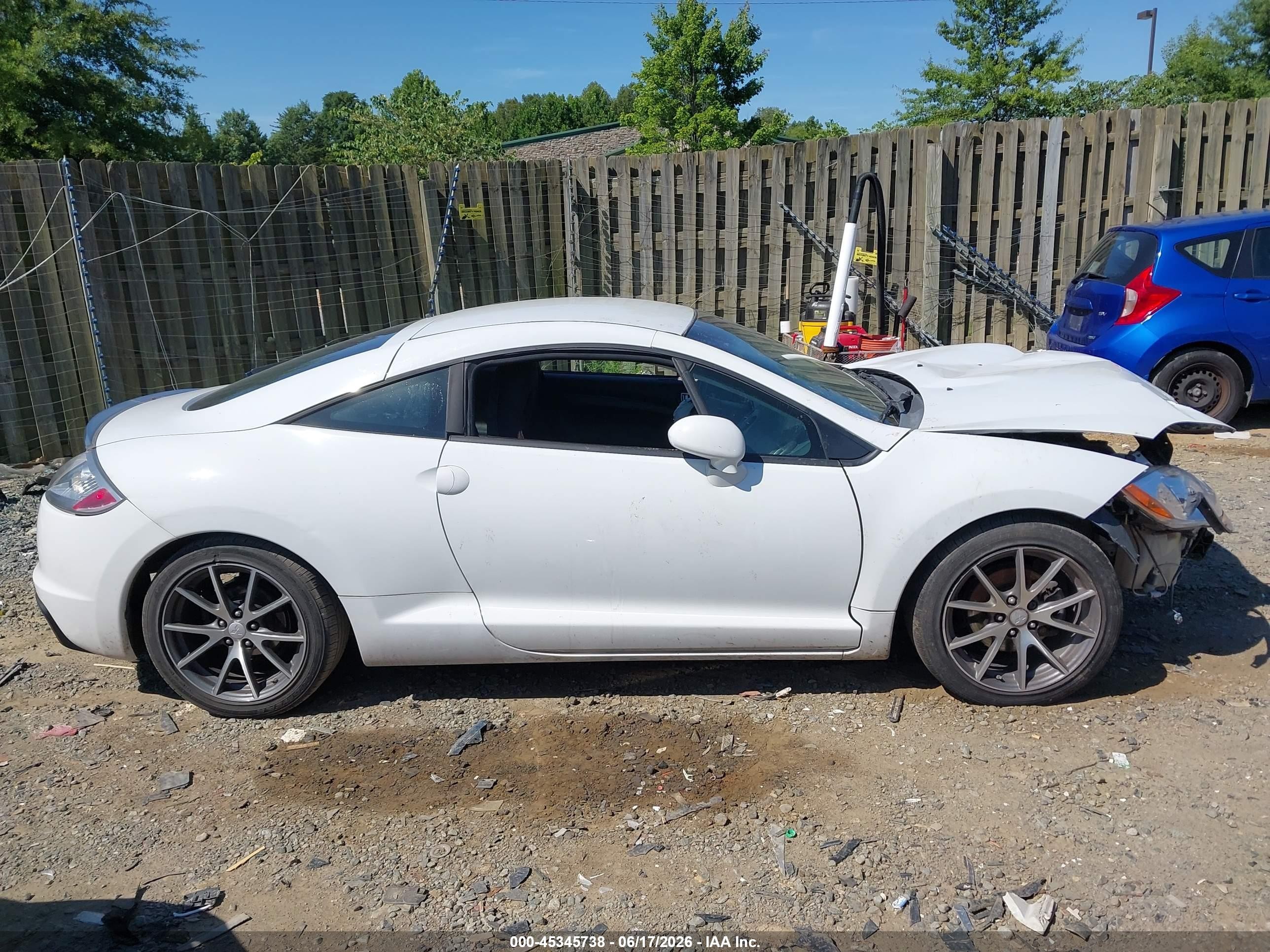 2012 Mitsubishi Eclipse Gs/gs Sport/se White vin: 4A31K5DF5CE007573