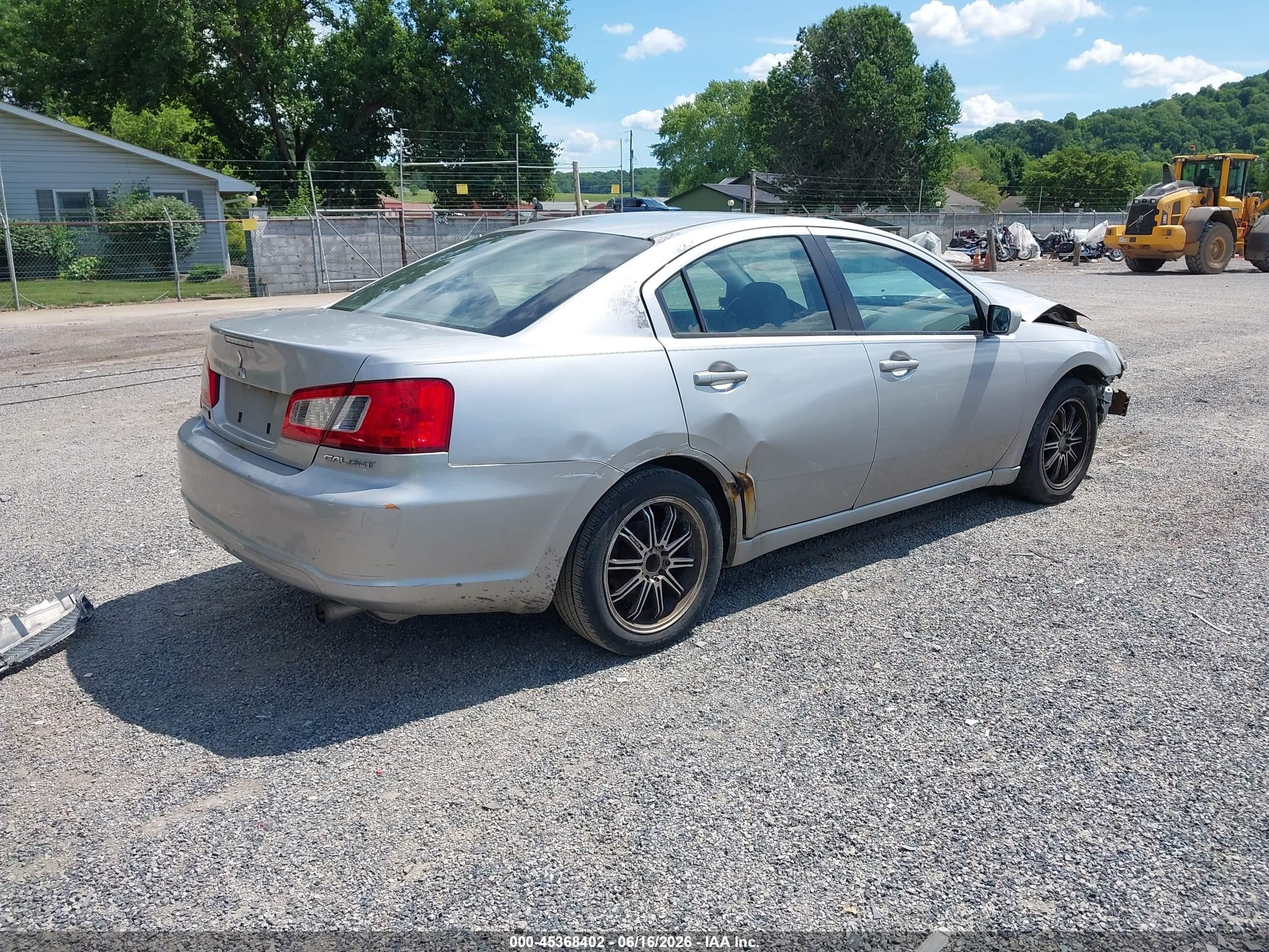 2011 Mitsubishi Galant Fe Silver vin: 4A32B2FF1BE011344