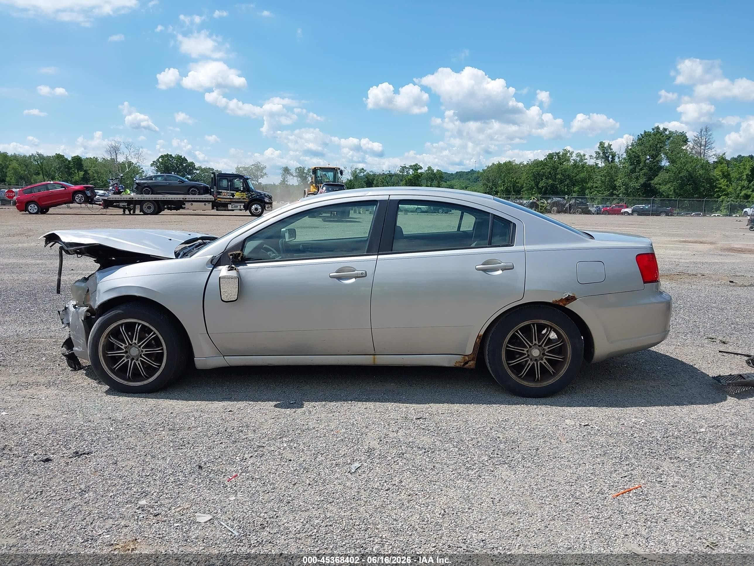 2011 Mitsubishi Galant Fe Silver vin: 4A32B2FF1BE011344