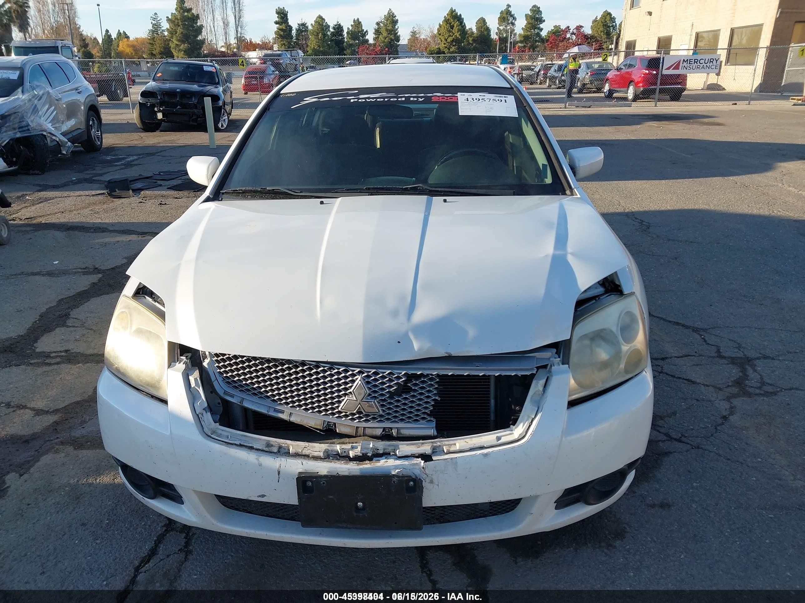 2012 Mitsubishi Galant Fe White vin: 4A32B2FF3CE009029