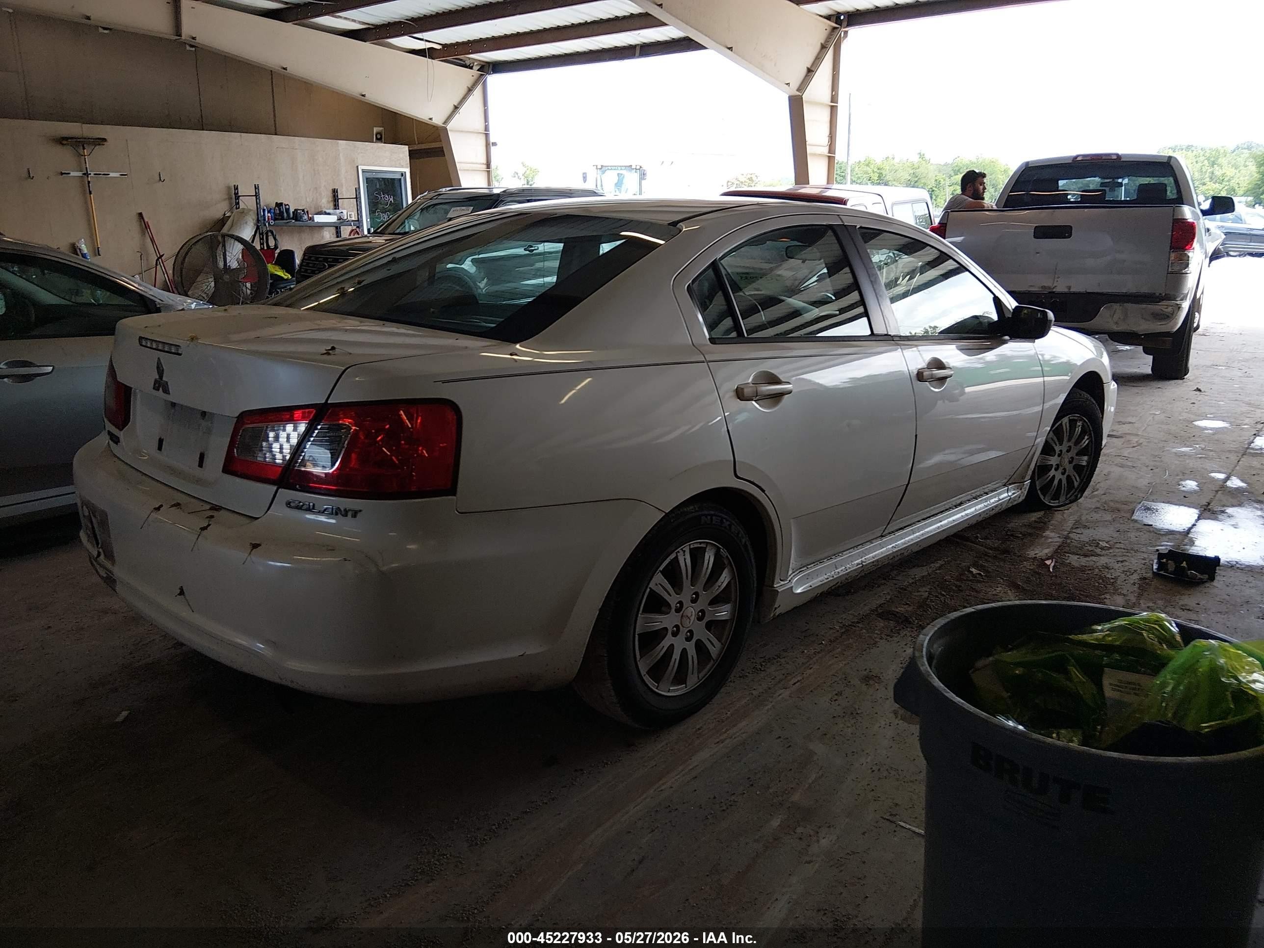 2010 Mitsubishi Galant Fe White vin: 4A32B2FF6AE004355