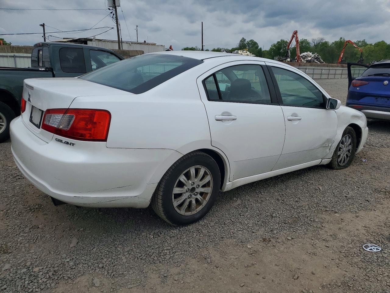2012 Mitsubishi Galant Fe White vin: 4A32B2FF6CE011566