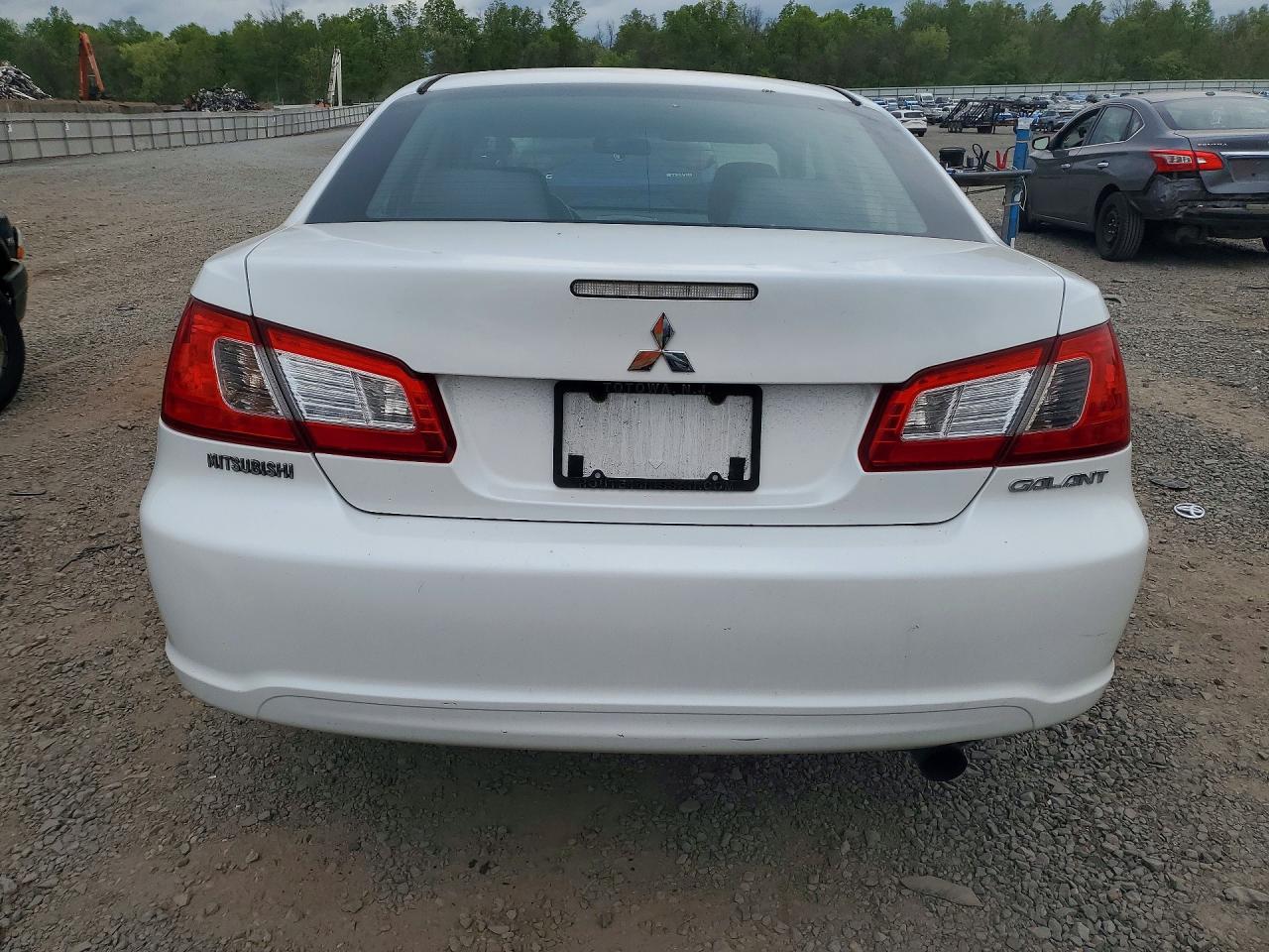 2012 Mitsubishi Galant Fe White vin: 4A32B2FF6CE011566