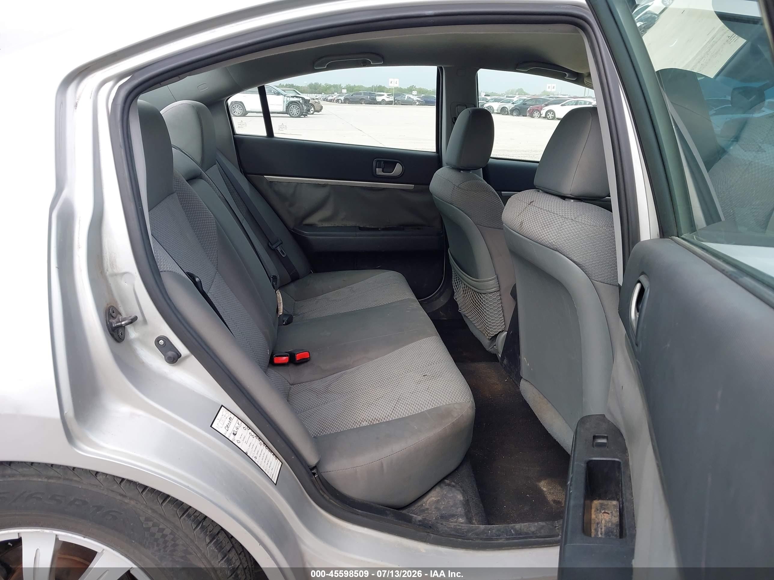 2011 Mitsubishi Galant Fe Silver vin: 4A32B2FF7BE018735