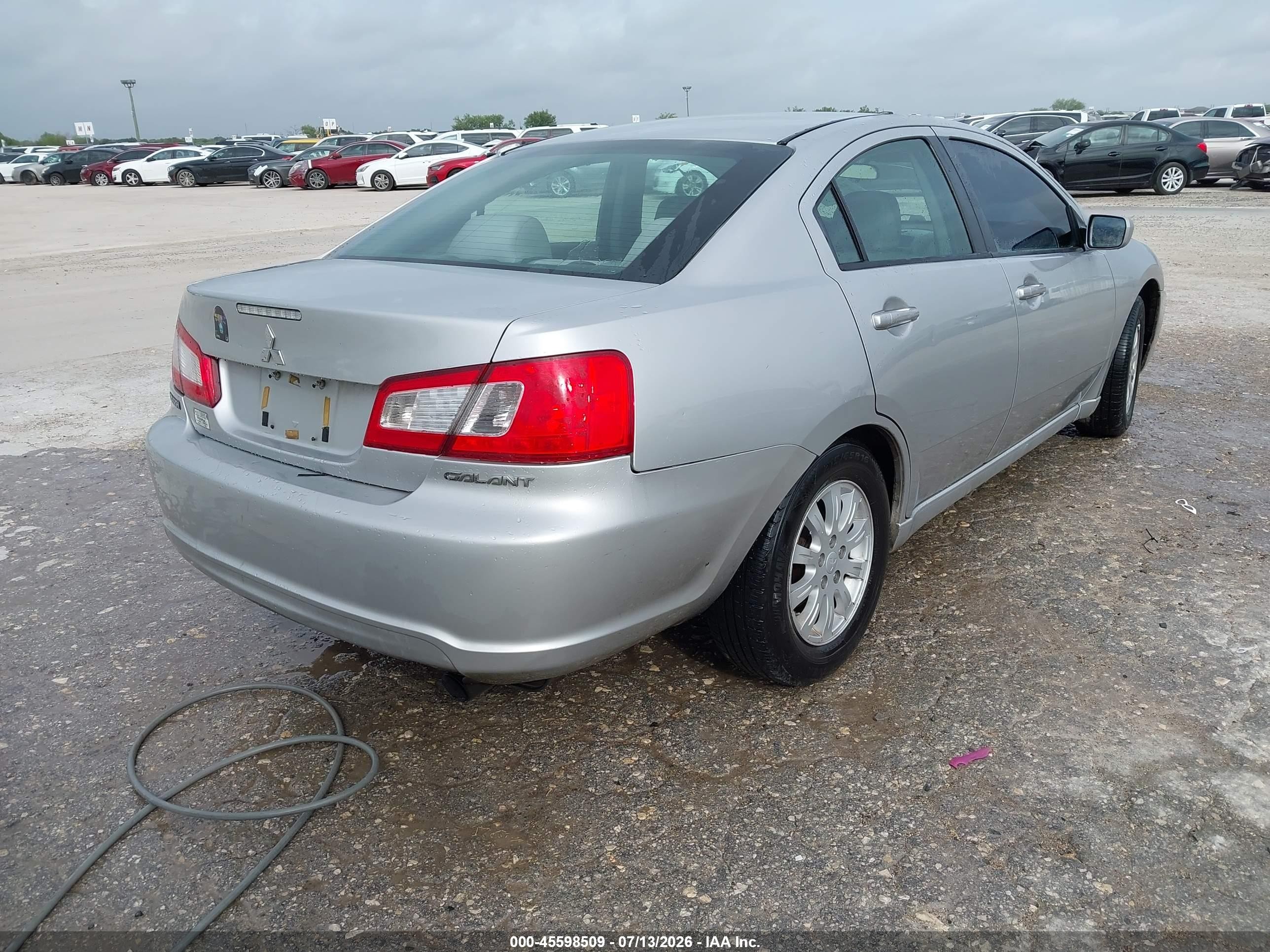 2011 Mitsubishi Galant Fe Silver vin: 4A32B2FF7BE018735