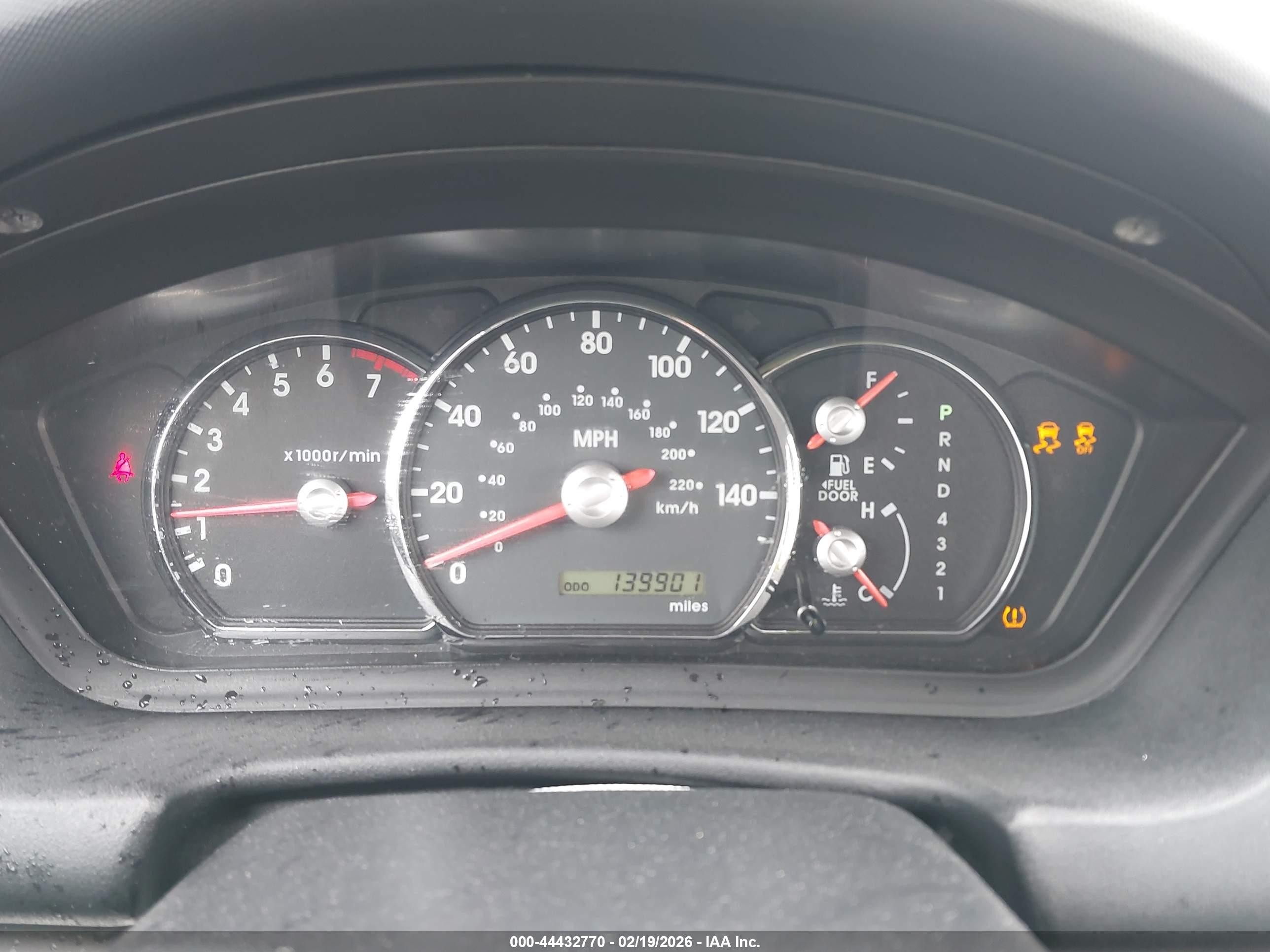 2011 Mitsubishi Galant Fe White vin: 4A32B2FF7BE018802