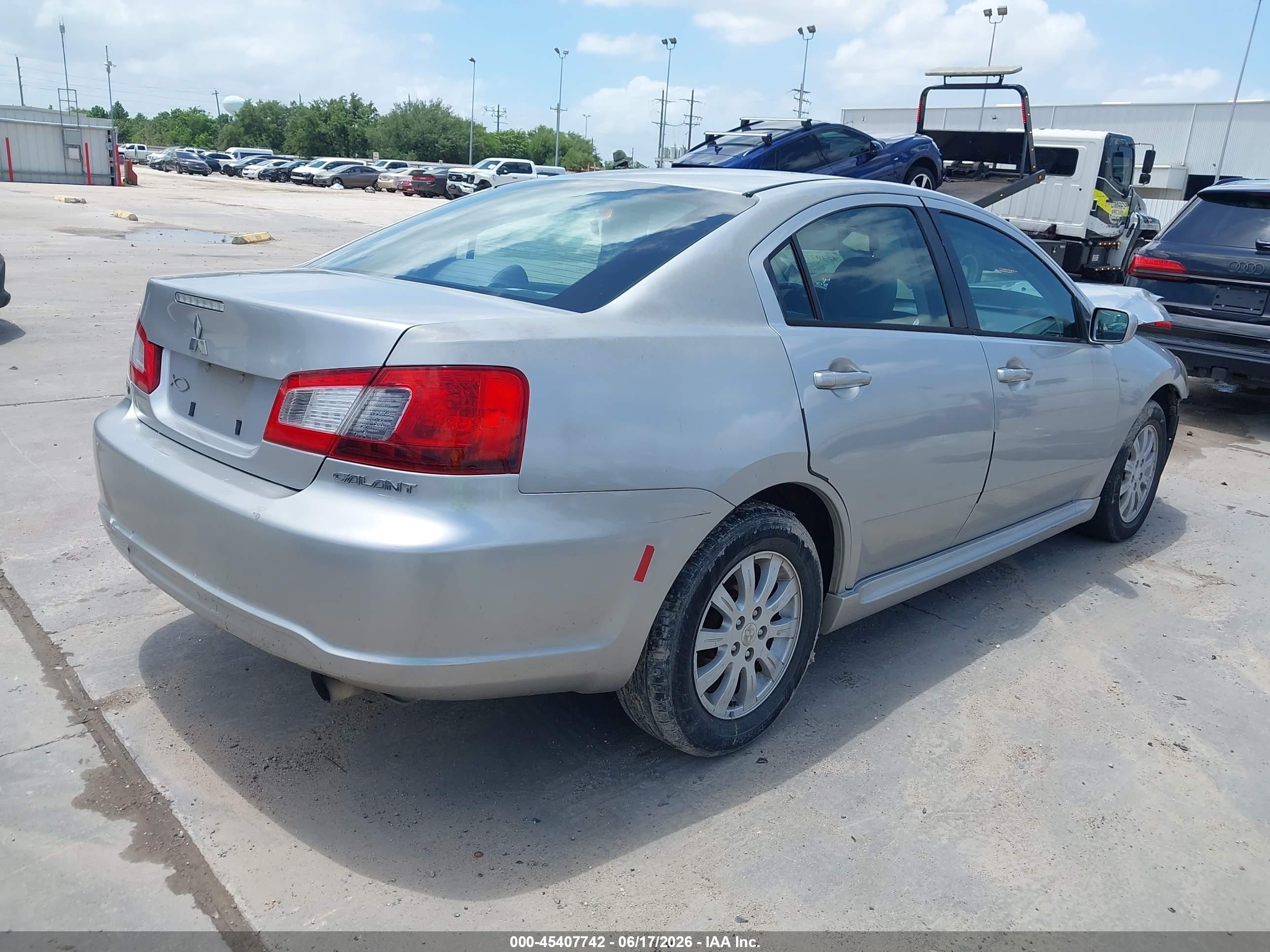 2010 Mitsubishi Galant Fe Silver vin: 4A32B2FF8AE002042