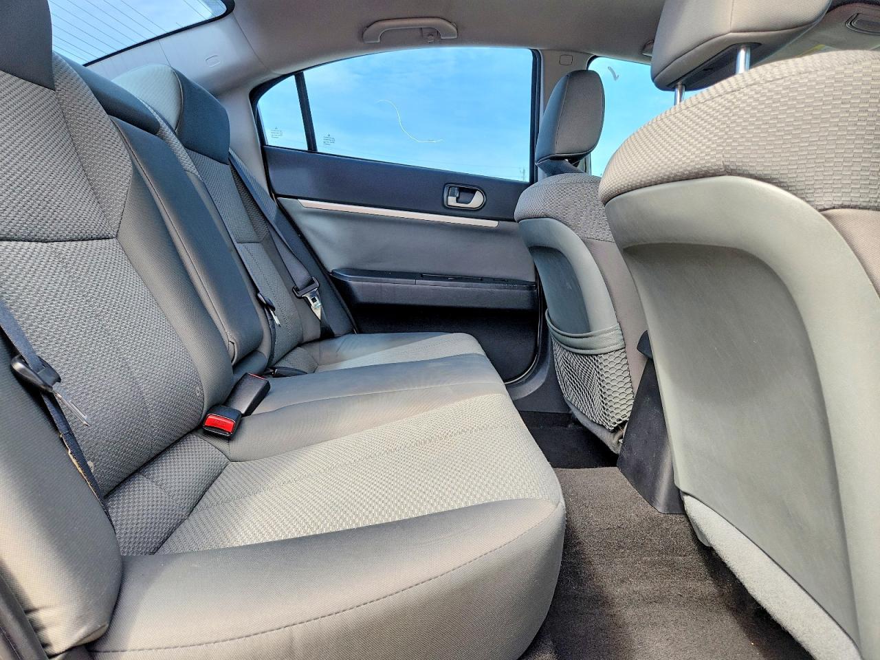 2010 Mitsubishi Galant Fe Silver vin: 4A32B2FF8AE003238