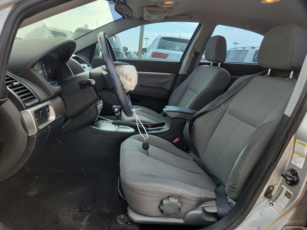 2010 Mitsubishi Galant Fe Silver vin: 4A32B2FF8AE003238