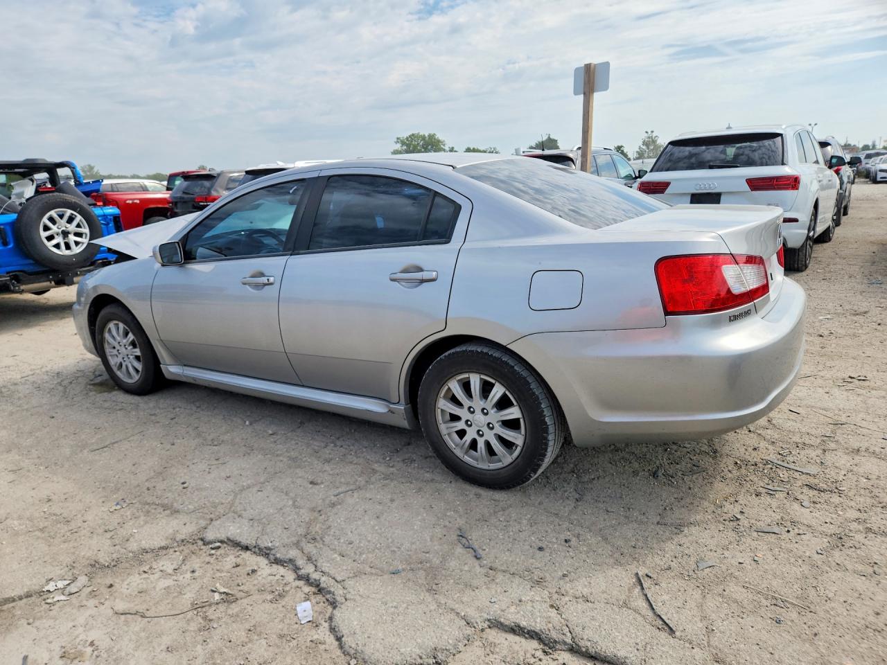 2010 Mitsubishi Galant Fe Silver vin: 4A32B2FF8AE003238