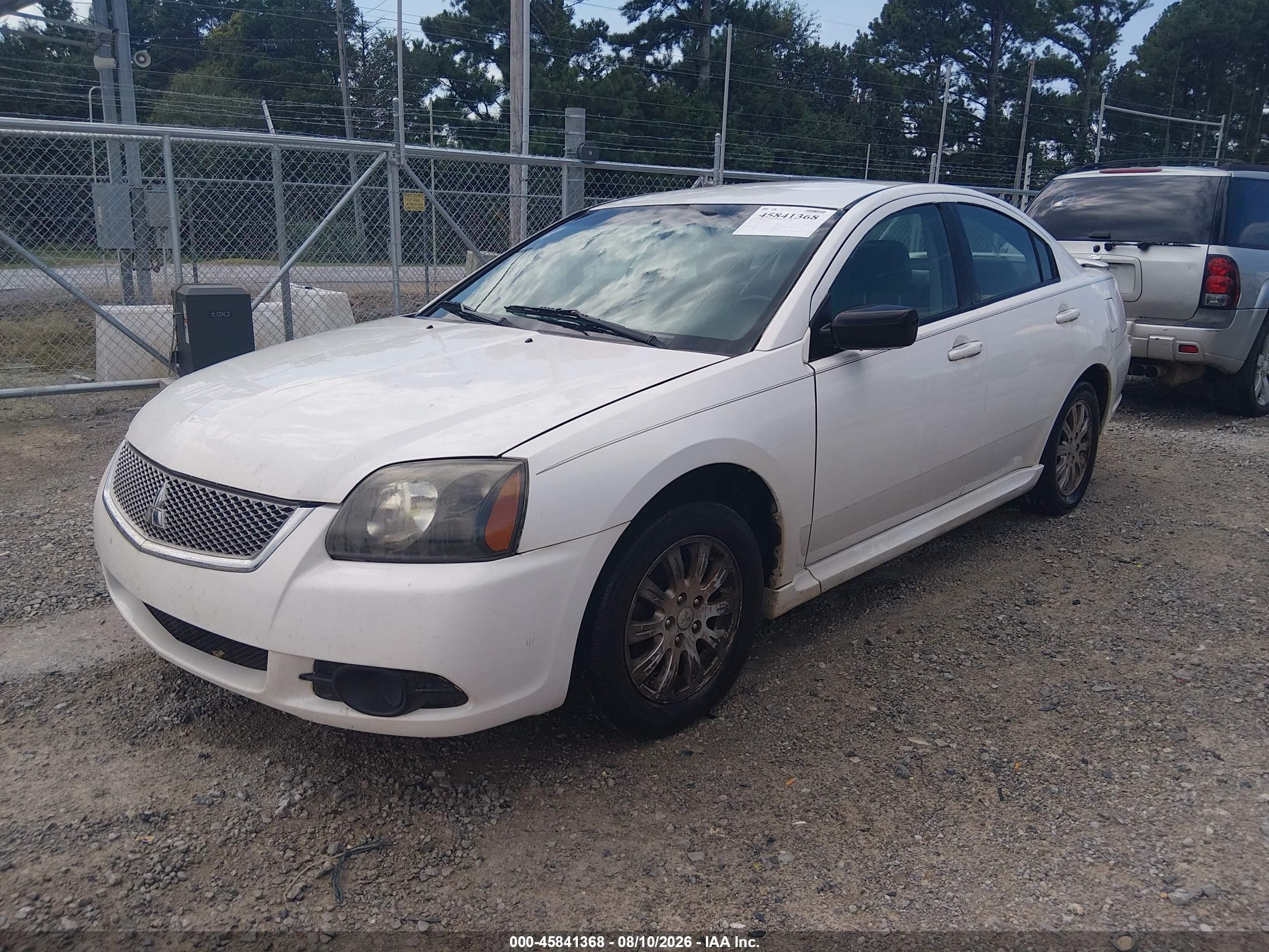 2010 Mitsubishi Galant Fe White vin: 4A32B2FF8AE007189