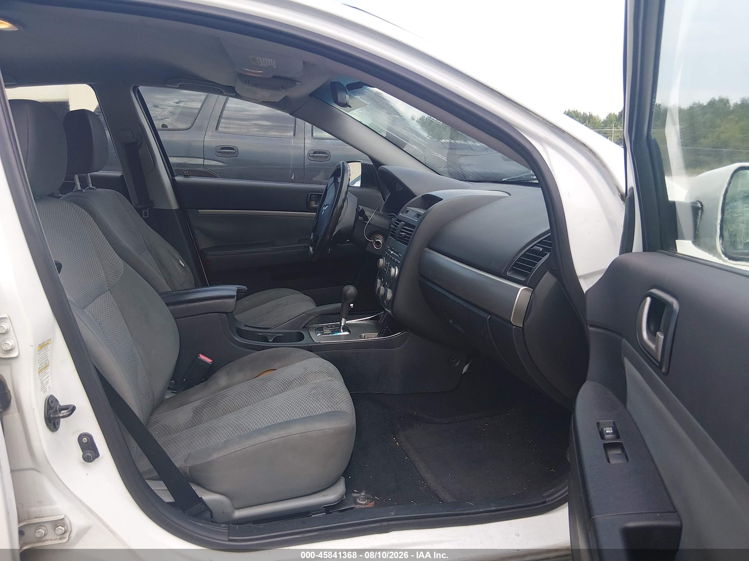 2010 Mitsubishi Galant Fe White vin: 4A32B2FF8AE007189