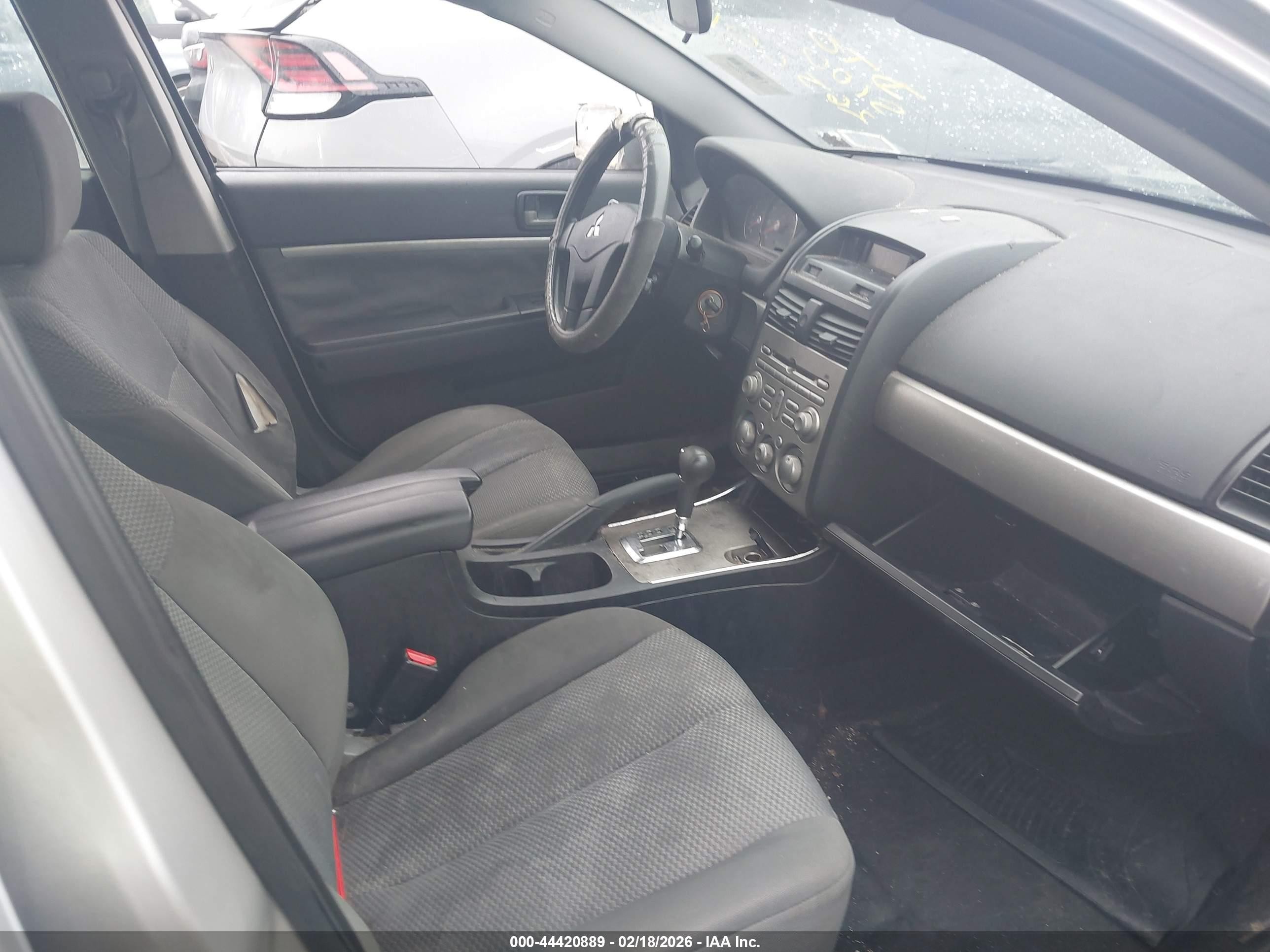 2011 Mitsubishi Galant Fe Gray vin: 4A32B2FF8BE021854