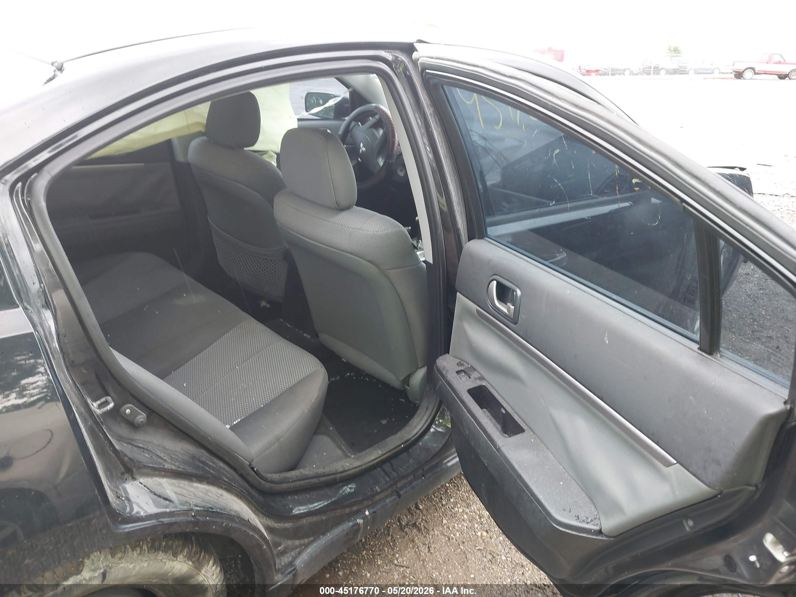 2011 Mitsubishi Galant Fe Черный vin: 4A32B2FF9BE019806