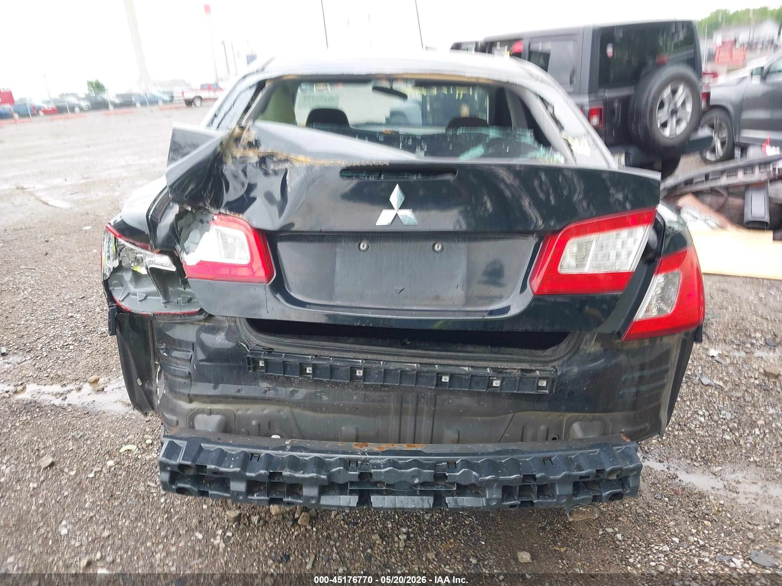 2011 Mitsubishi Galant Fe Черный vin: 4A32B2FF9BE019806