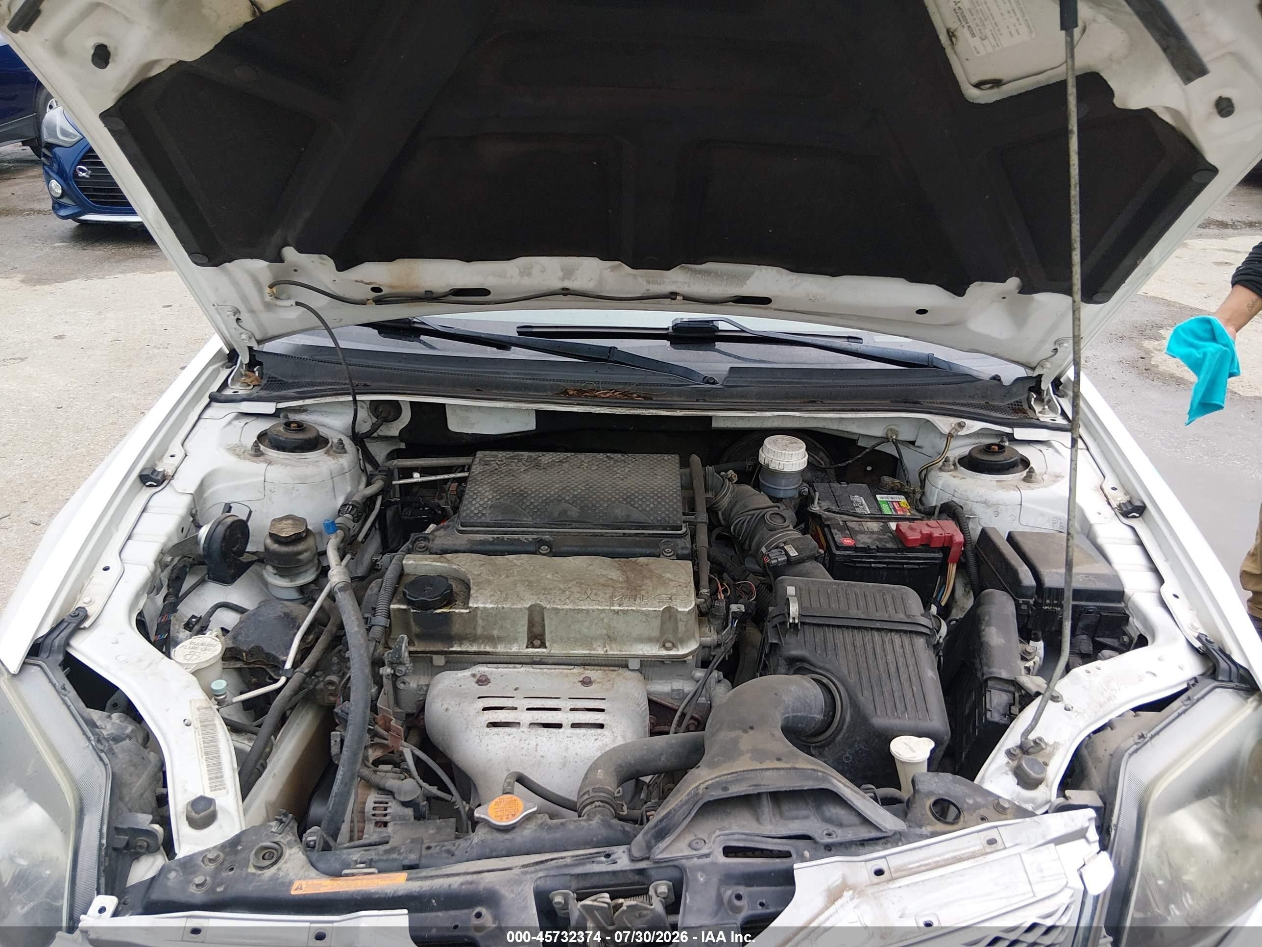 2011 Mitsubishi Galant Fe White vin: 4A32B2FFXBE019717