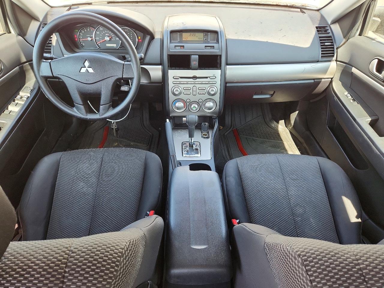 2012 Mitsubishi Galant Fe White vin: 4A32B2FFXCE010517
