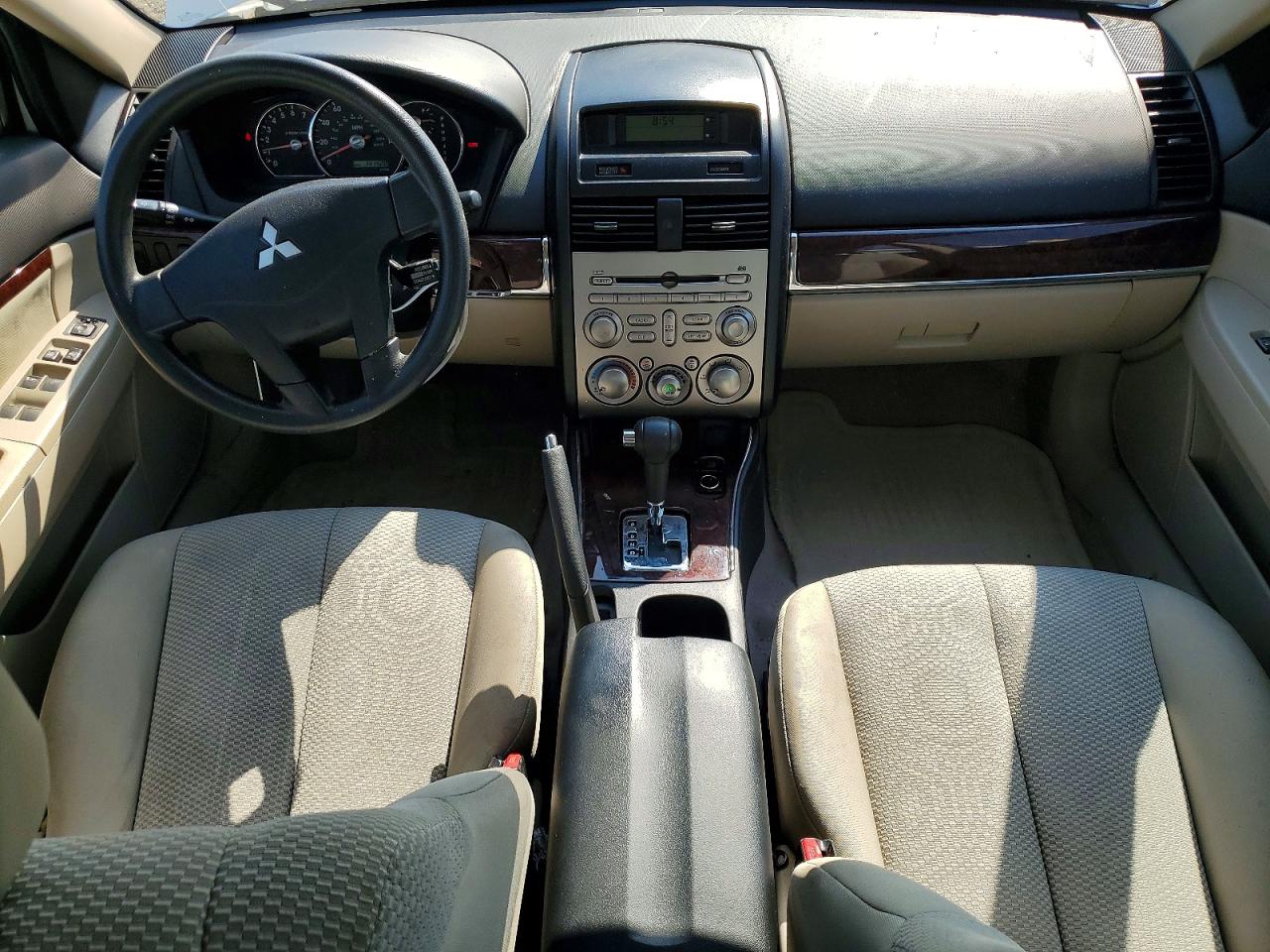 2011 Mitsubishi Galant Es Белый vin: 4A32B3FF0BE017271