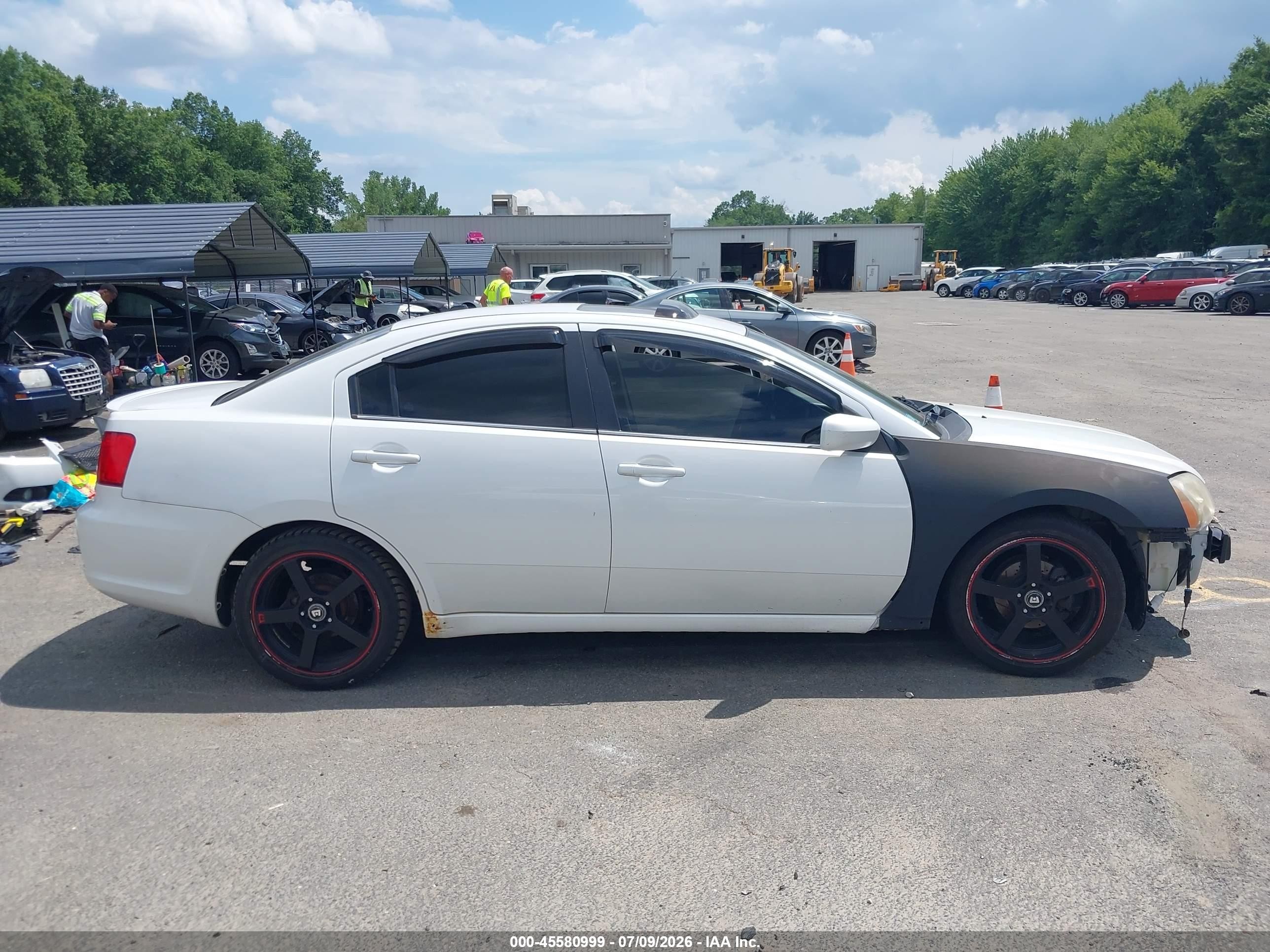 2012 Mitsubishi Galant Es/se White vin: 4A32B3FF0CE021208
