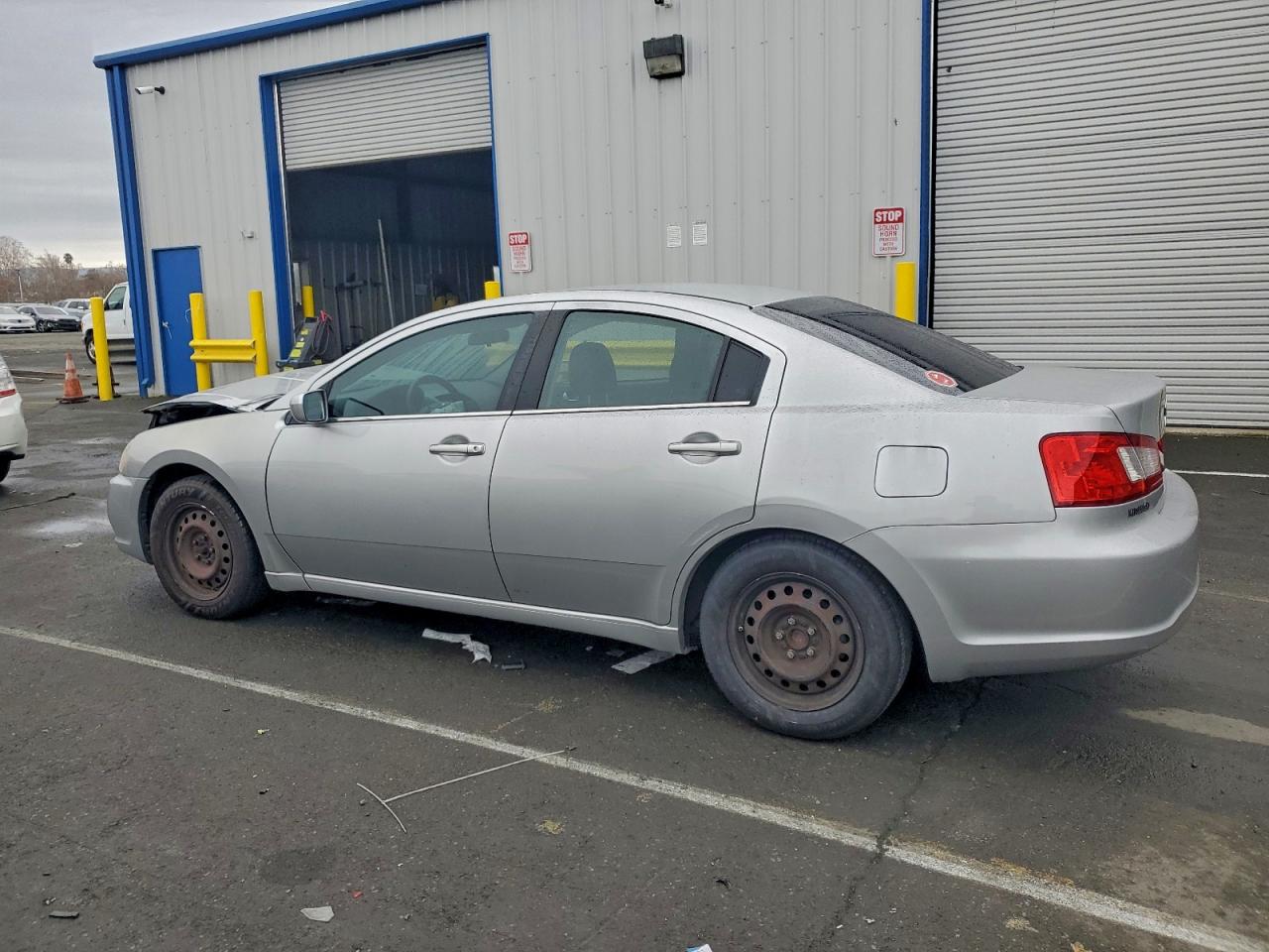 2012 Mitsubishi Galant Es Silver vin: 4A32B3FF1CE010069