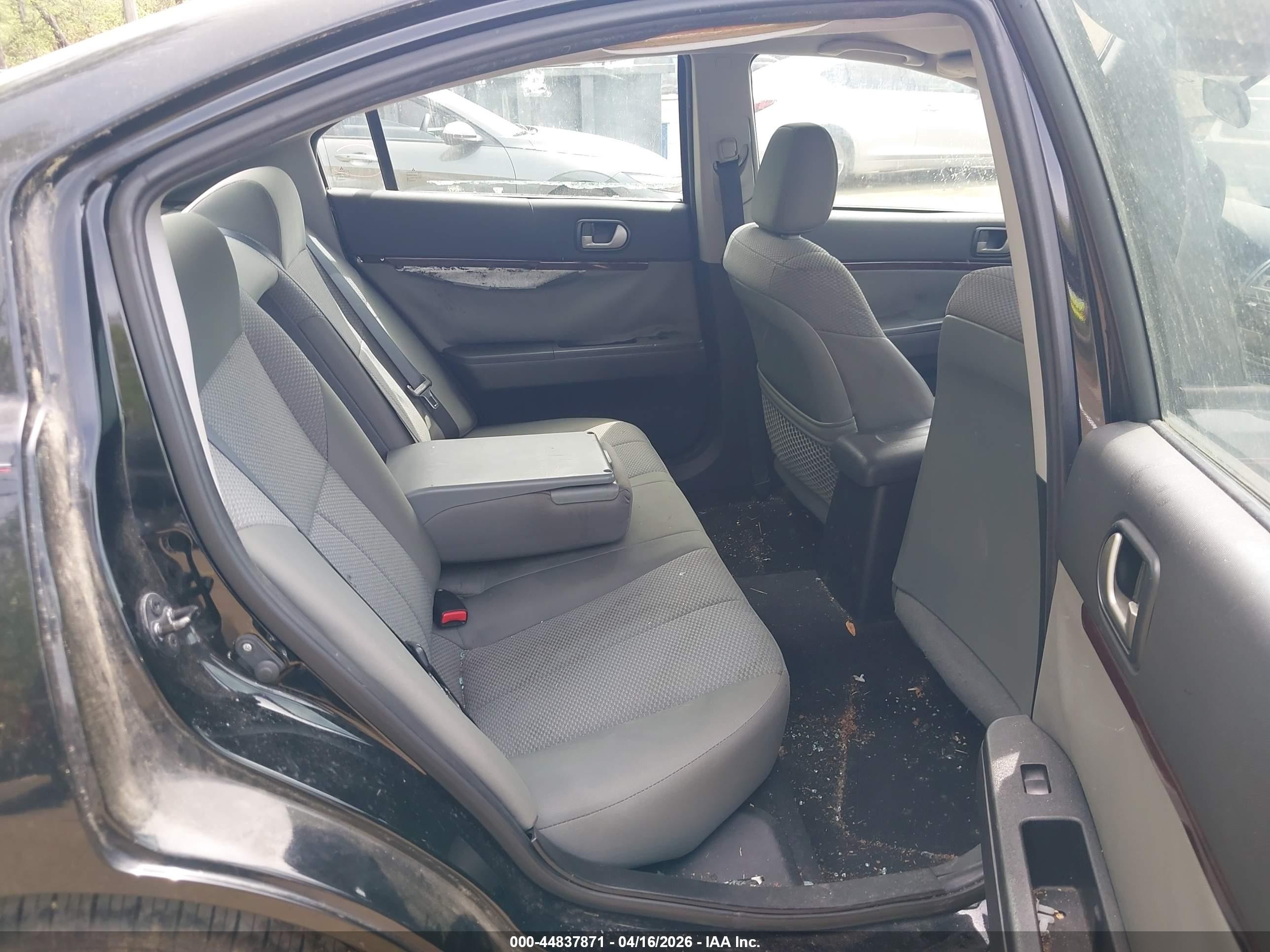 2010 Mitsubishi Galant Es/se Черный vin: 4A32B3FF2AE003872