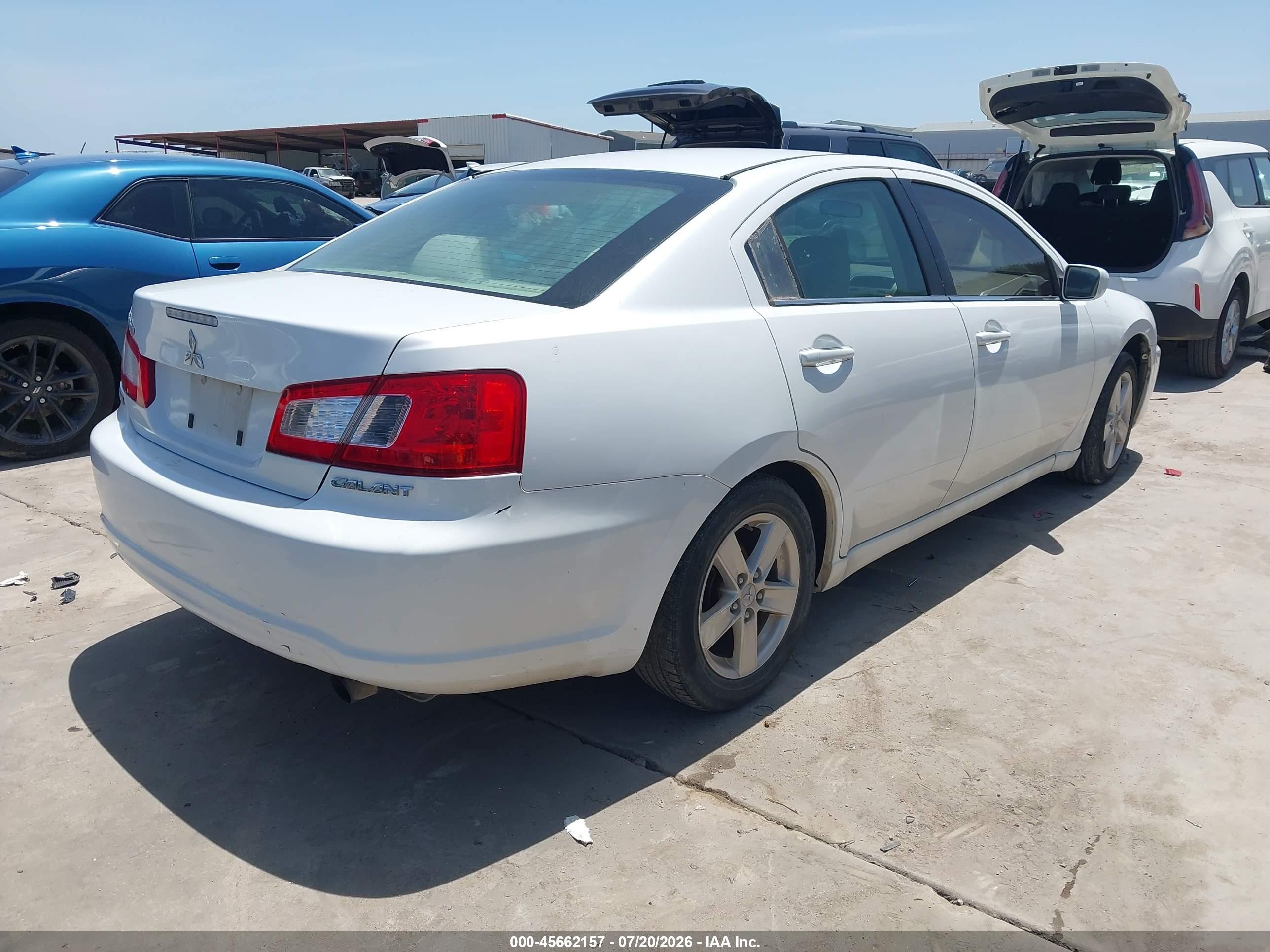 2012 Mitsubishi Galant Es/se White vin: 4A32B3FF2CE009478