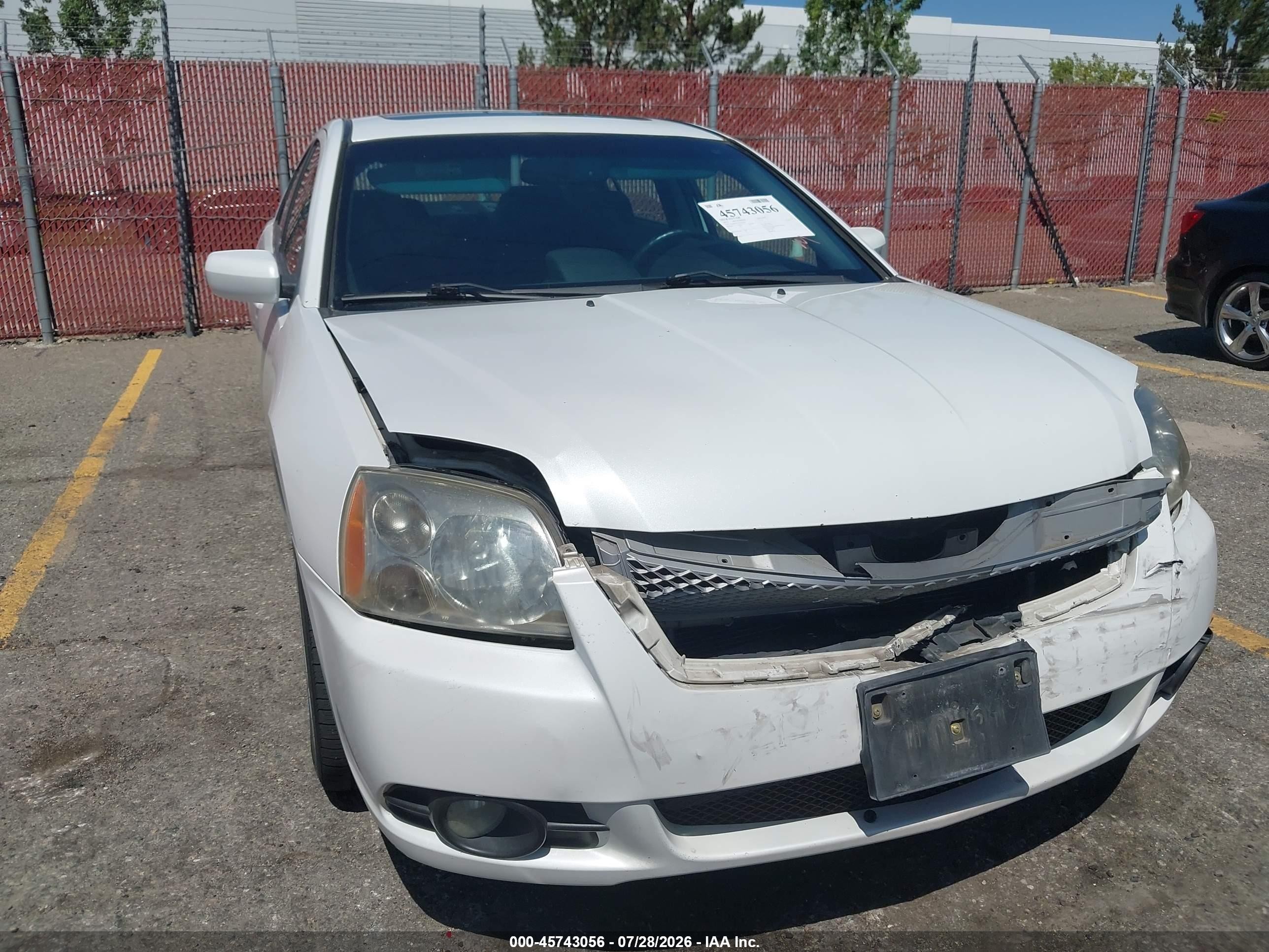 2012 Mitsubishi Galant Es/se White vin: 4A32B3FF2CE012042