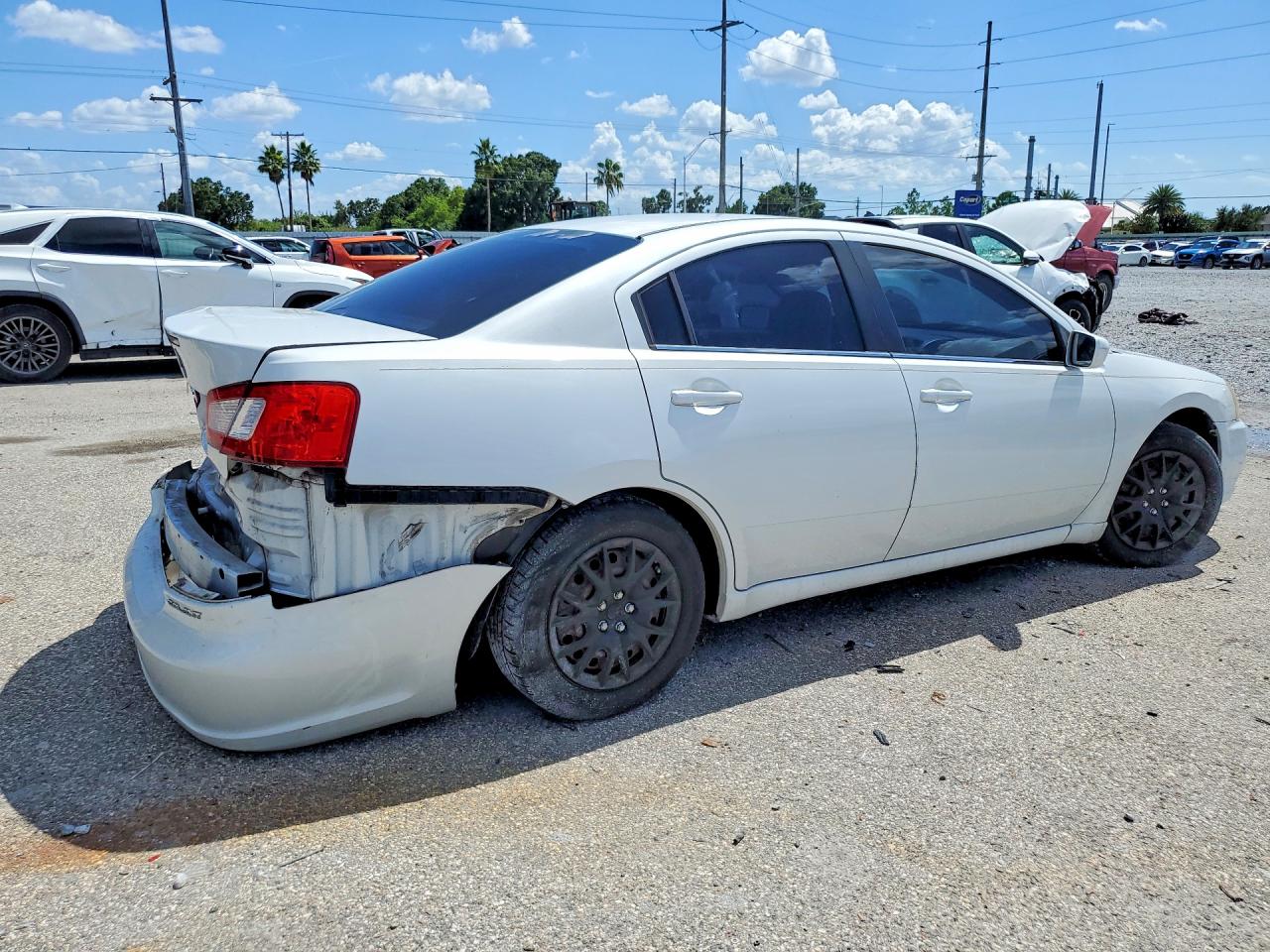 2012 Mitsubishi Galant Es/se White vin: 4A32B3FF2CE014289