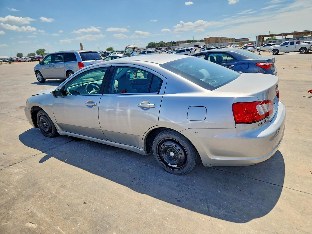 2011 Mitsubishi Galant Es Silver vin: 4A32B3FF4BE014485