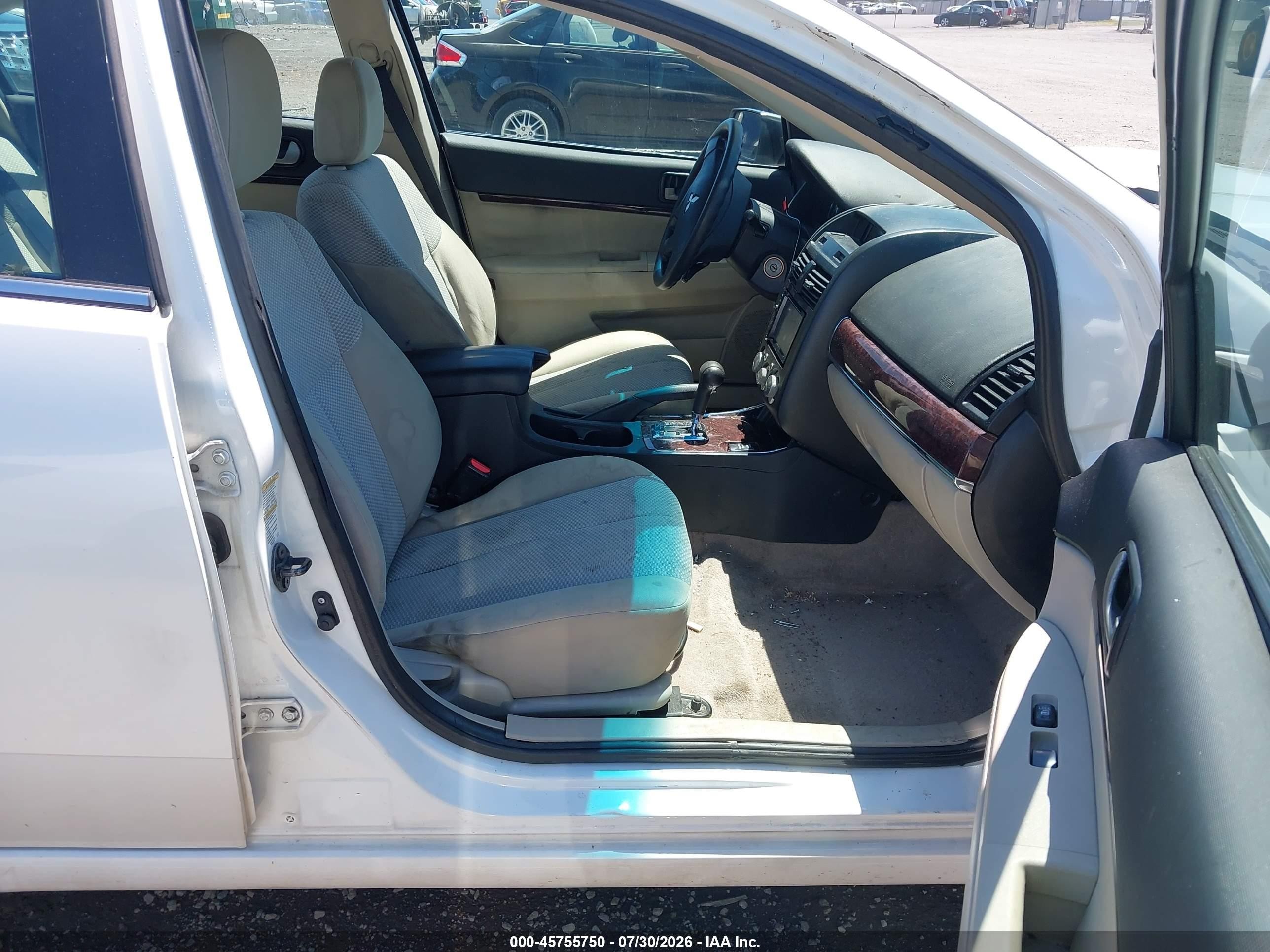 2012 Mitsubishi Galant Es/se White vin: 4A32B3FF6CE014294