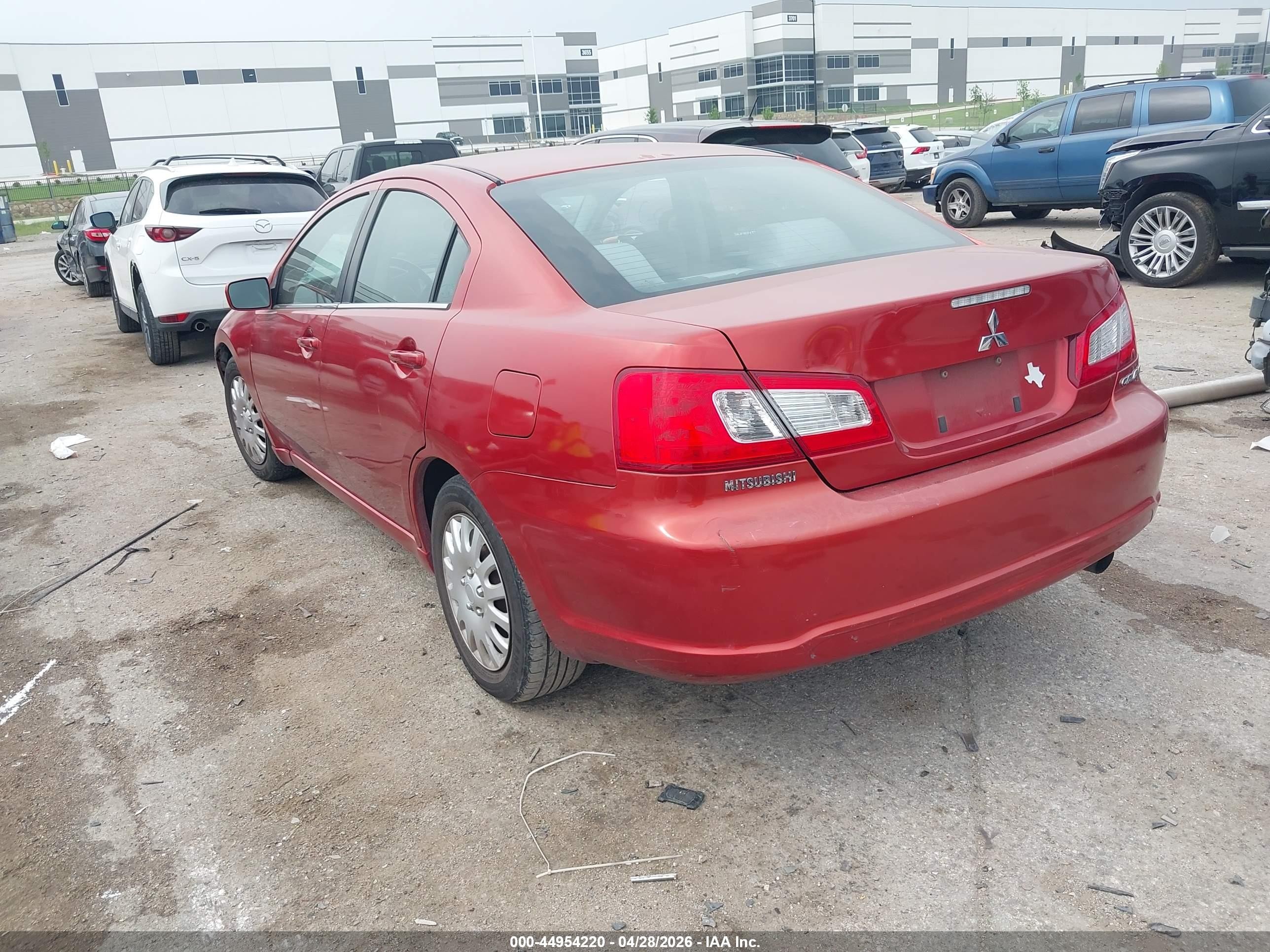 2011 Mitsubishi Galant Es/se Красный vin: 4A32B3FF8BE031547
