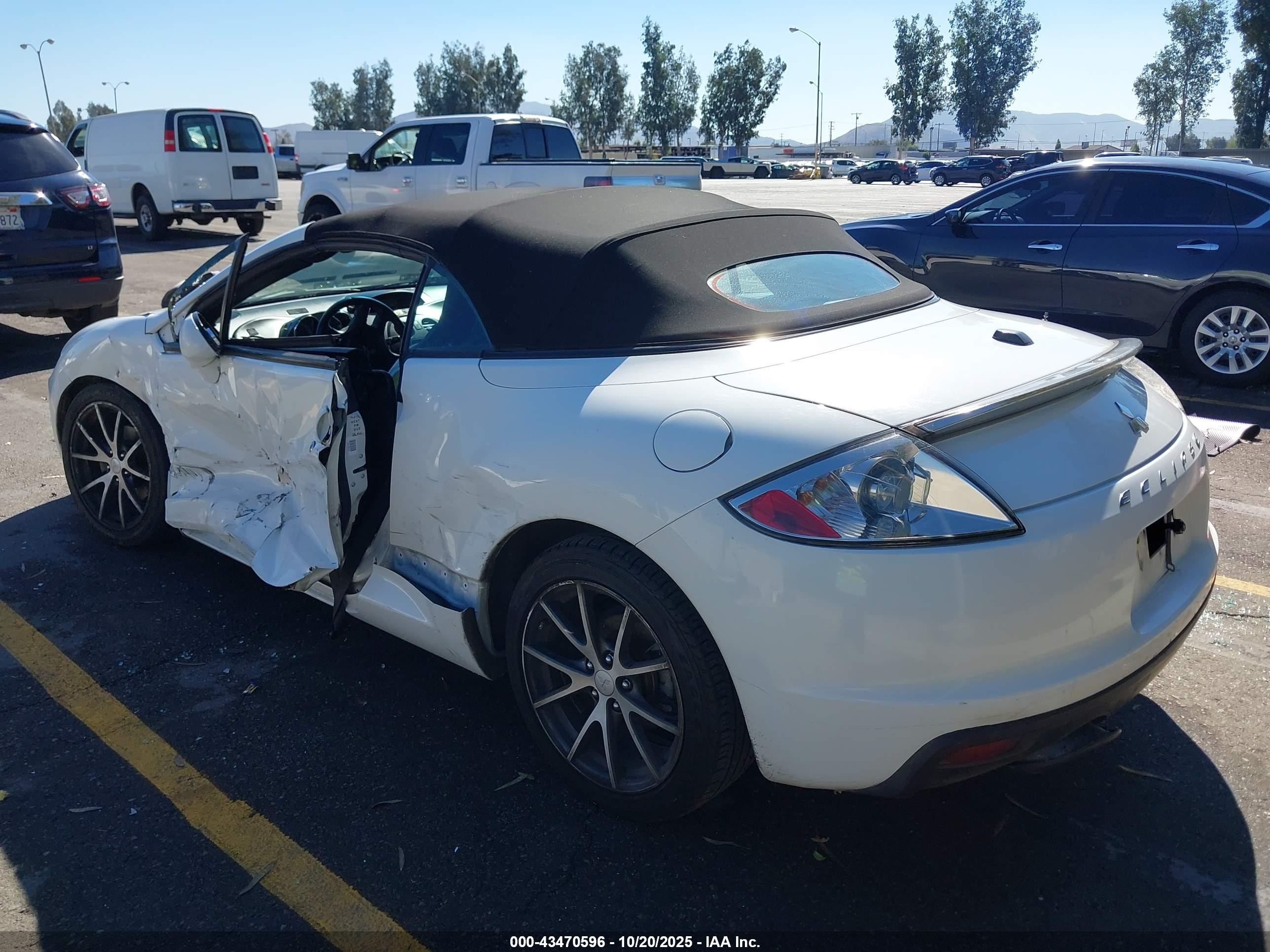 2012 Mitsubishi Eclipse Spyder Gs Sport White vin: 4A37L2EFXCE003037