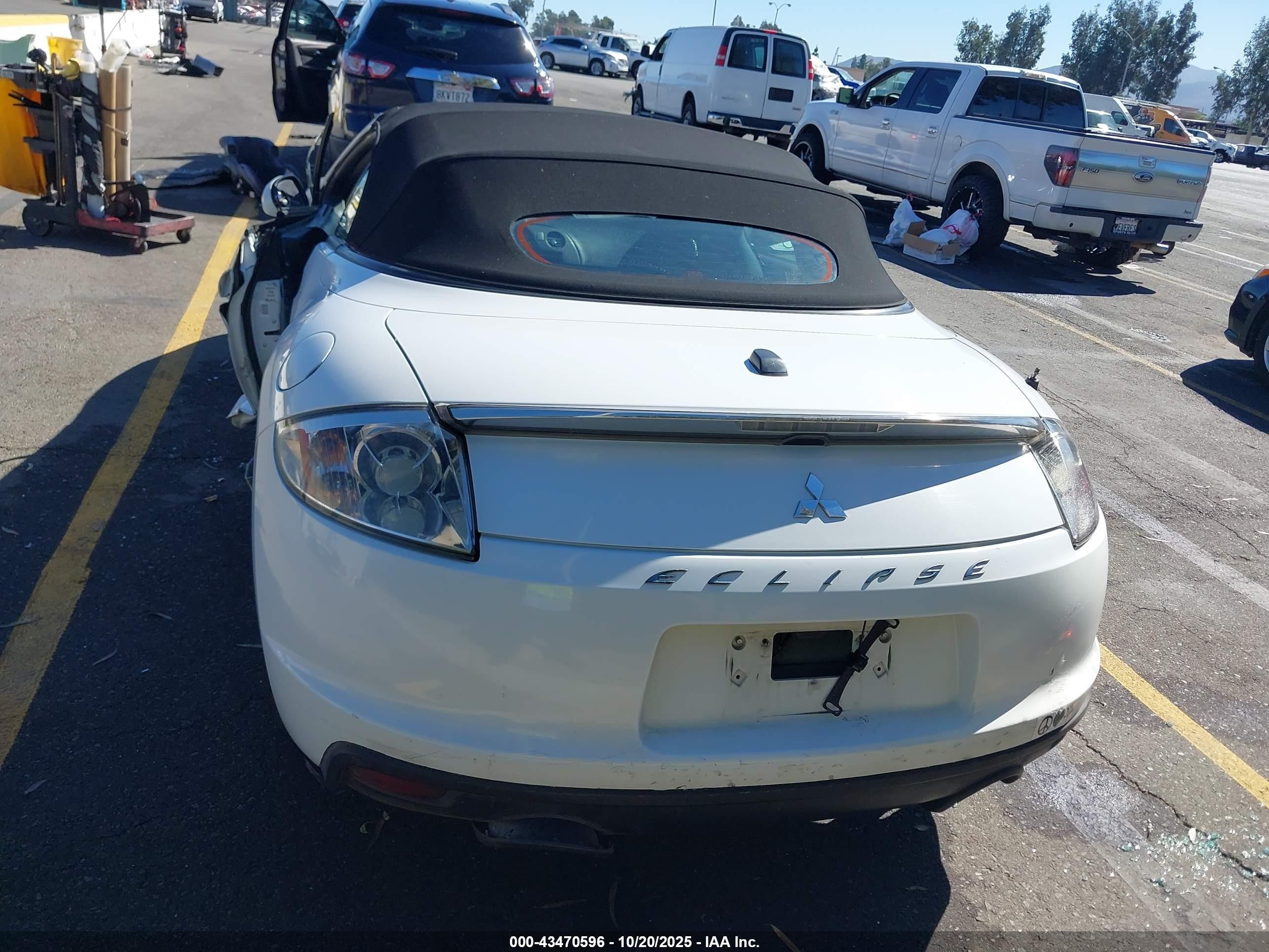 2012 Mitsubishi Eclipse Spyder Gs Sport White vin: 4A37L2EFXCE003037