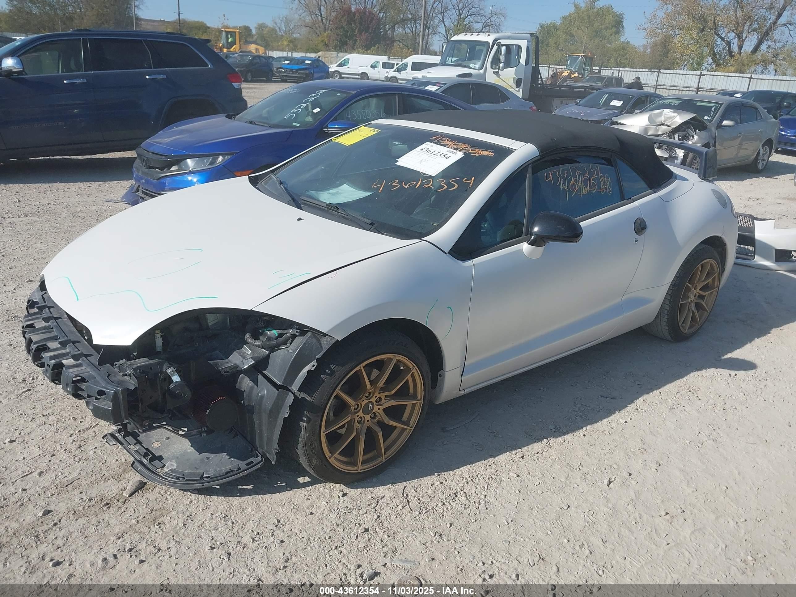 2012 Mitsubishi Eclipse Spyder Gt White vin: 4A37L3ET8CE008605