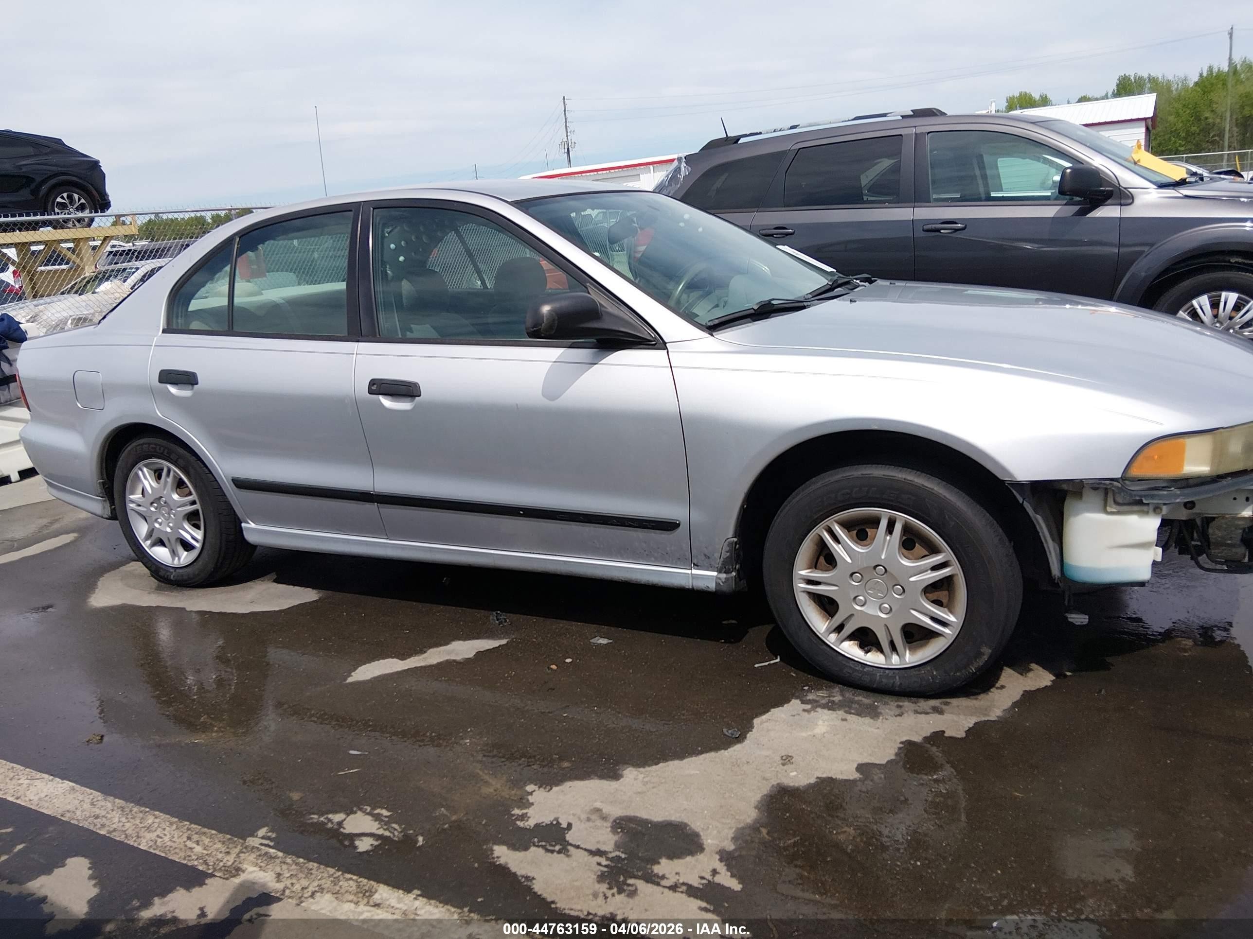 2003 Mitsubishi Galant De Silver vin: 4A3AA36G53E127192