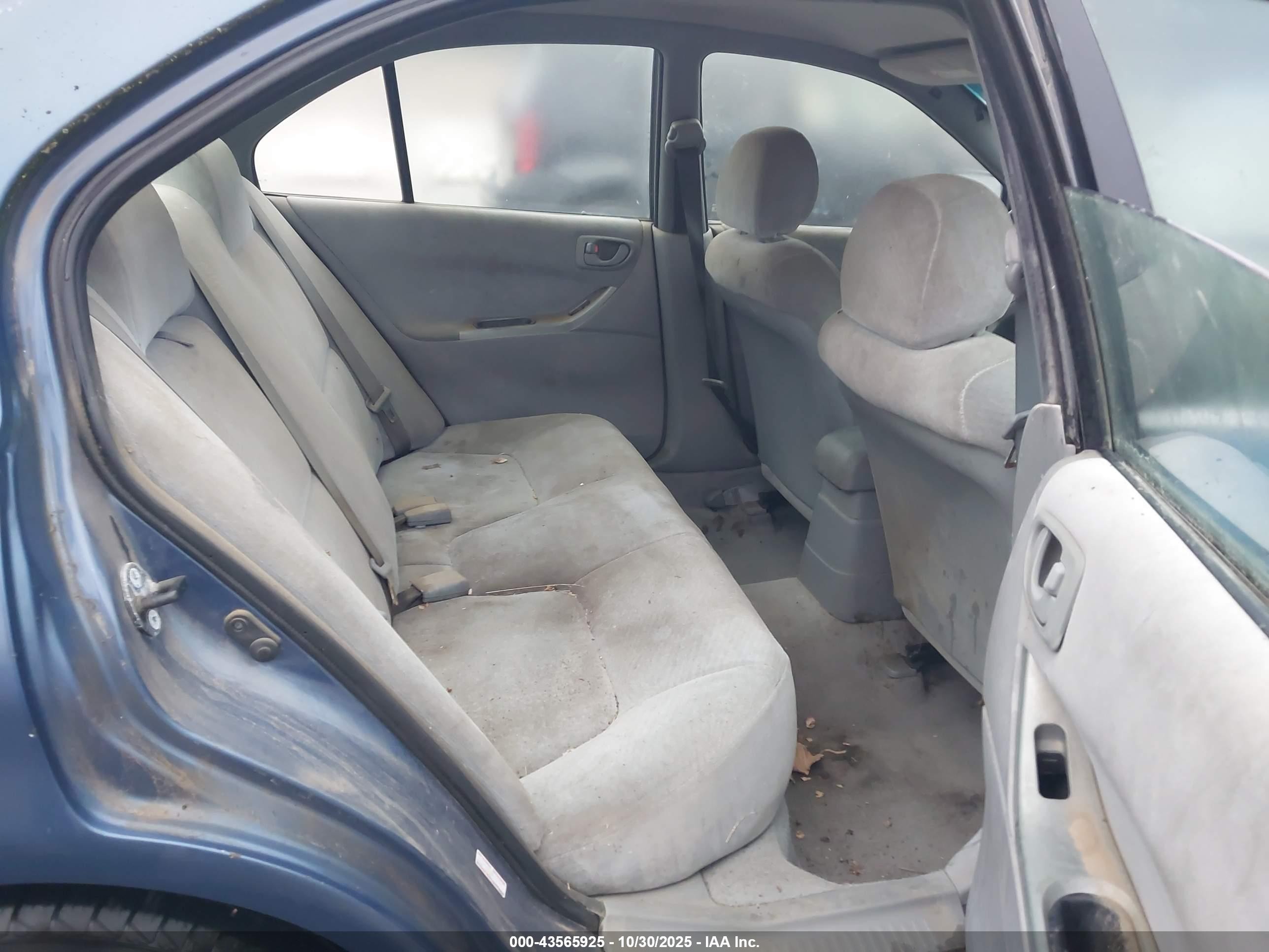 2002 Mitsubishi Galant Es/ls Blue vin: 4A3AA46G02E125547