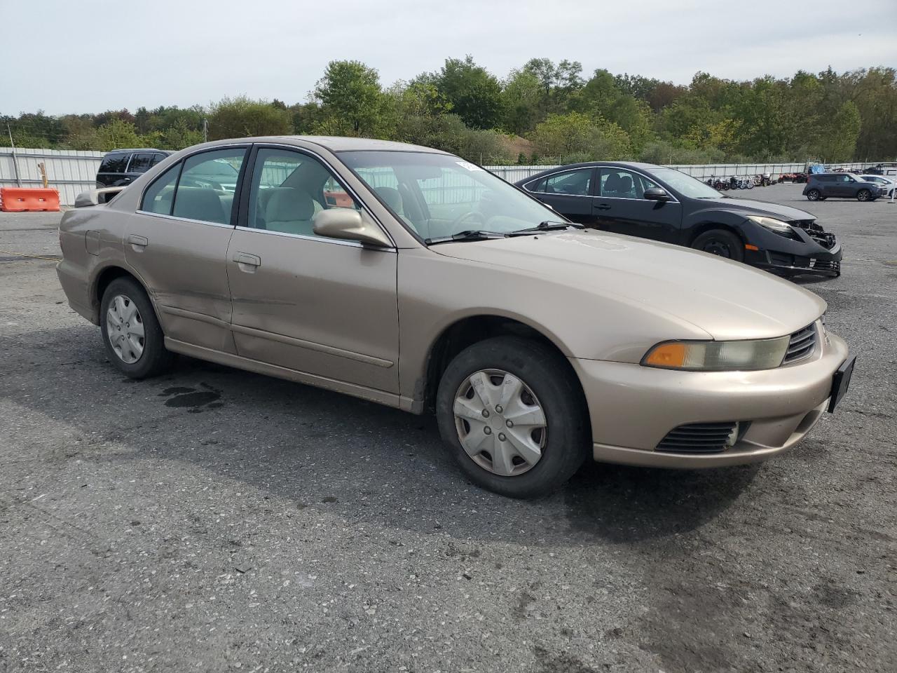 2002 Mitsubishi Galant Es Beige vin: 4A3AA46G02E159133