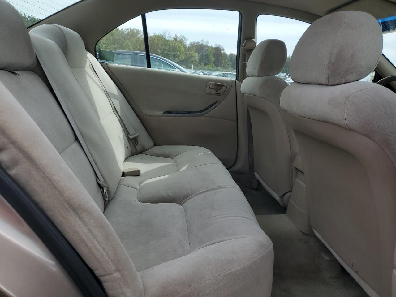 2002 Mitsubishi Galant Es Beige vin: 4A3AA46G02E159133