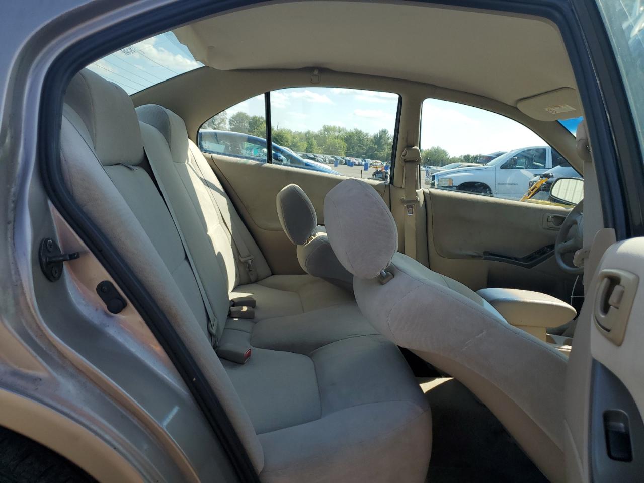 2003 Mitsubishi Galant Es Желто-коричневый vin: 4A3AA46G03E110872