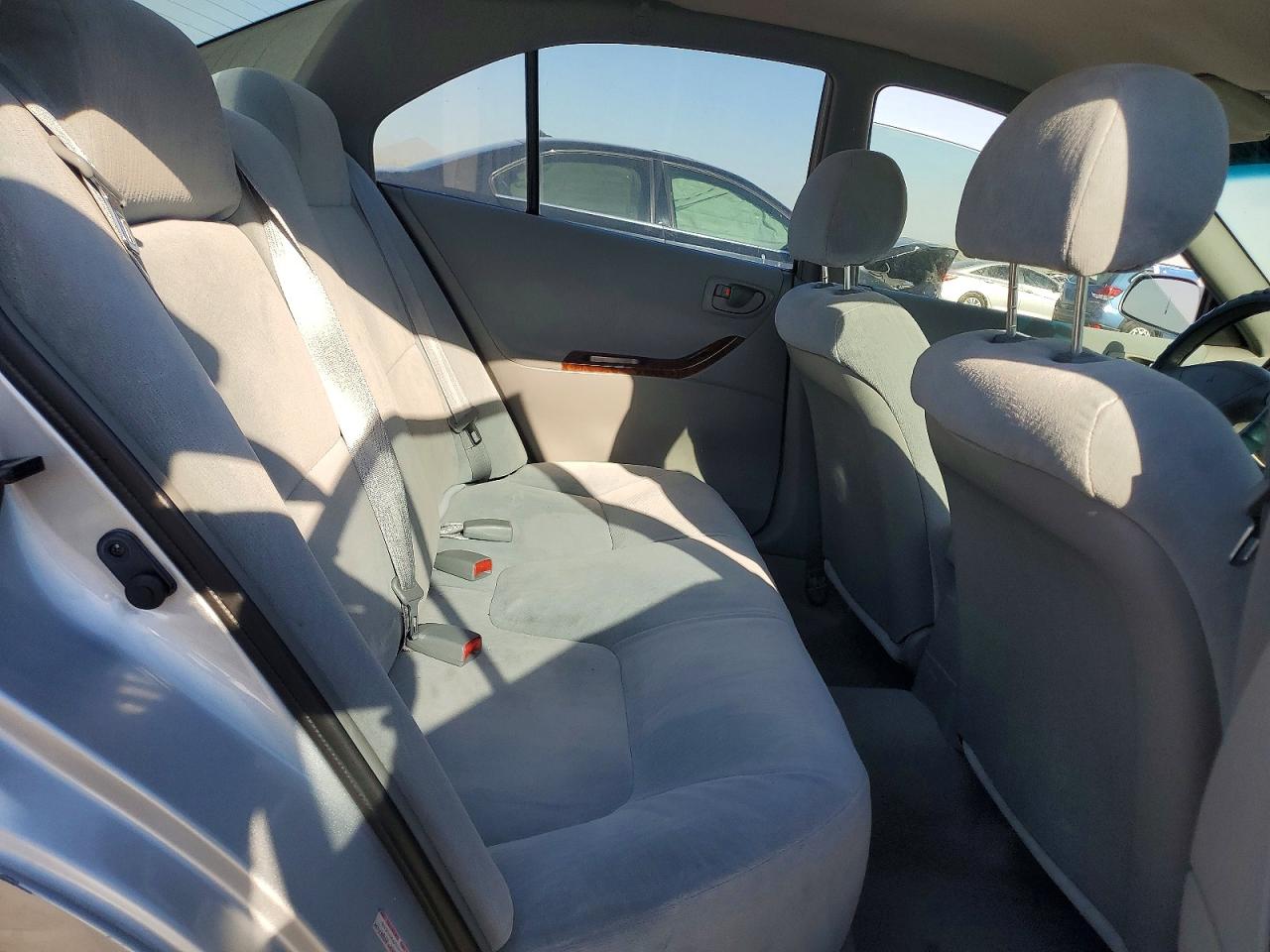 2000 Mitsubishi Galant Es Silver vin: 4A3AA46G0YE097645