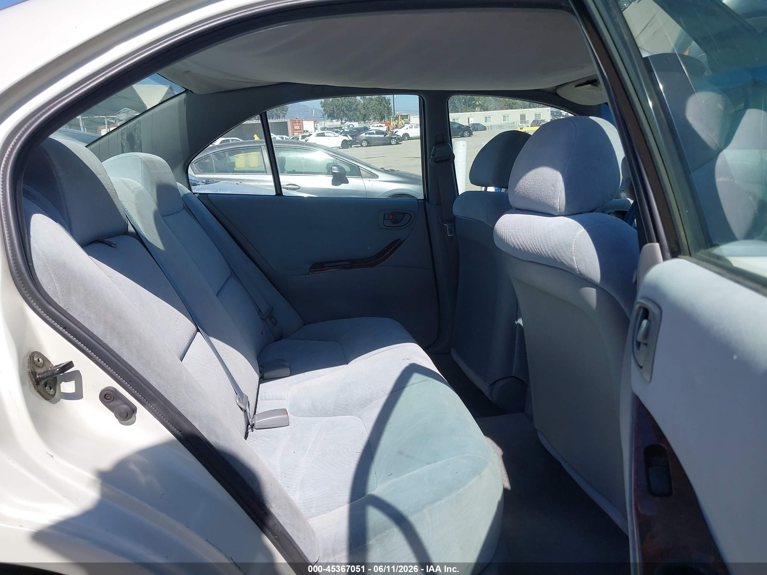 2001 Mitsubishi Galant Es White vin: 4A3AA46G11E227860
