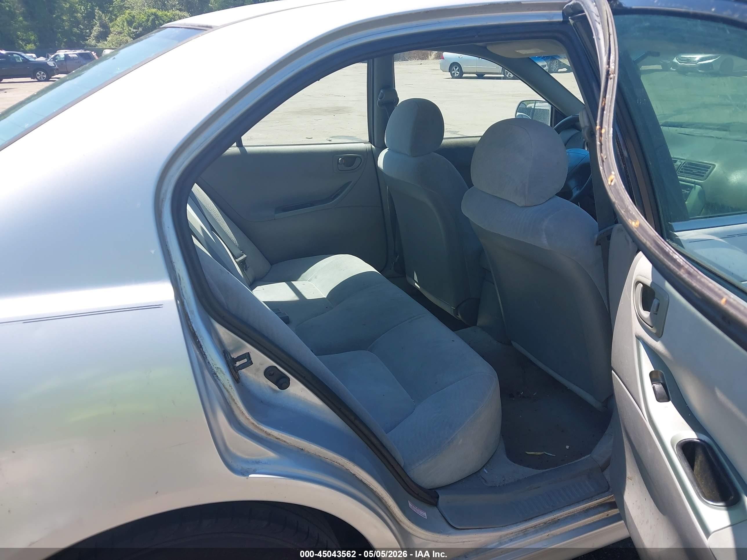 2003 Mitsubishi Galant Es/ls Silver vin: 4A3AA46G13E112582