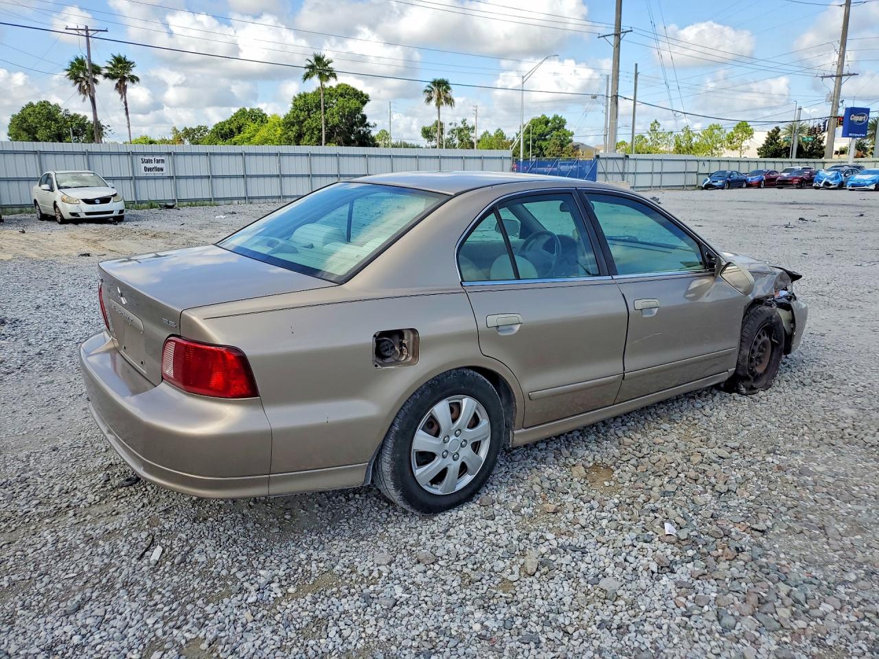 2002 Mitsubishi Galant Es Gold vin: 4A3AA46G52E133353