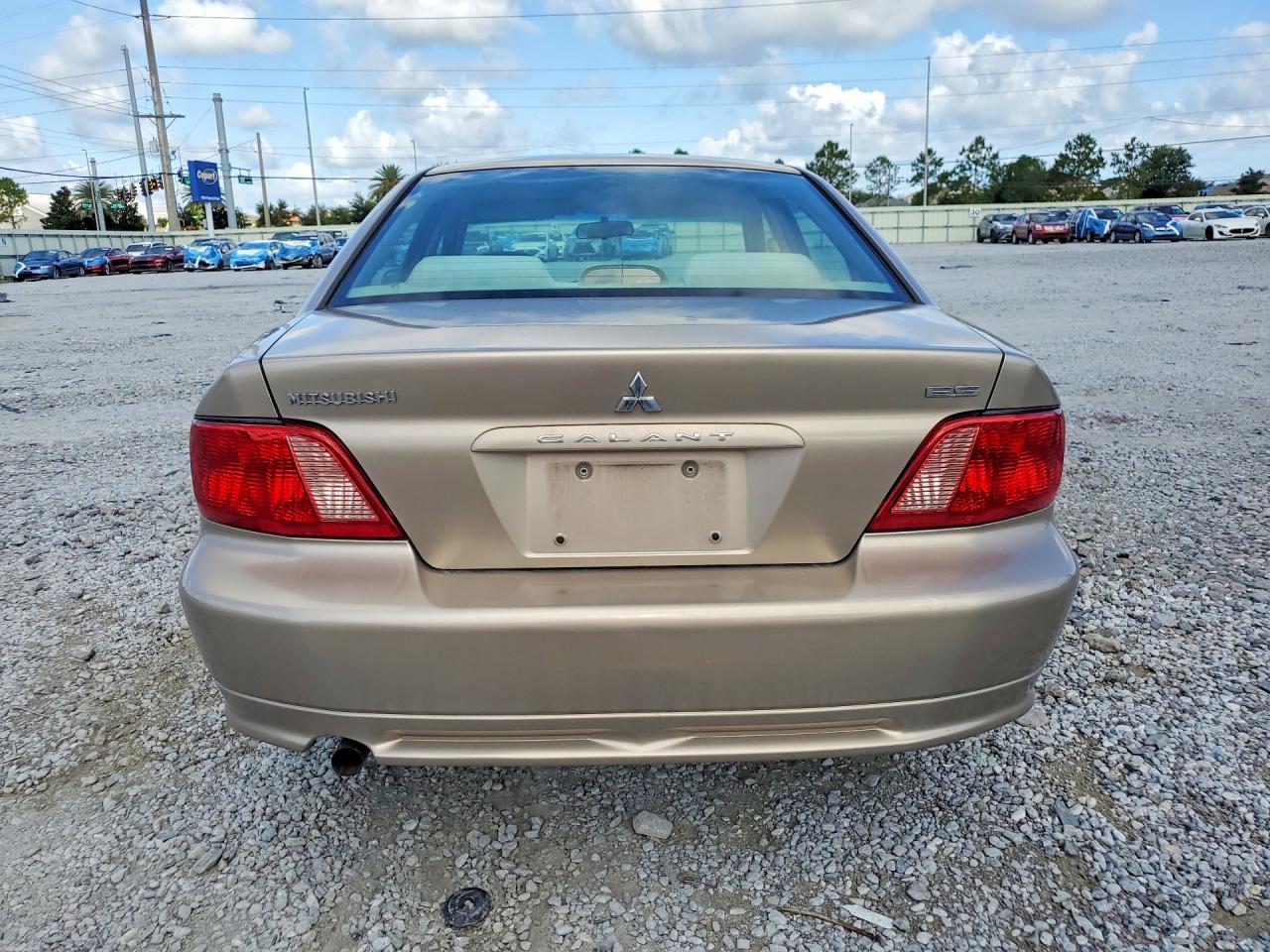 2002 Mitsubishi Galant Es Gold vin: 4A3AA46G52E133353