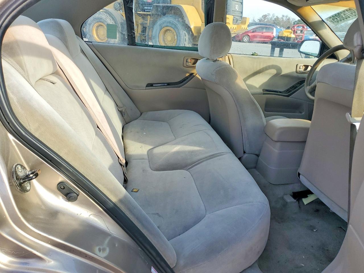 2002 Mitsubishi Galant Es Золотой vin: 4A3AA46G82E021307