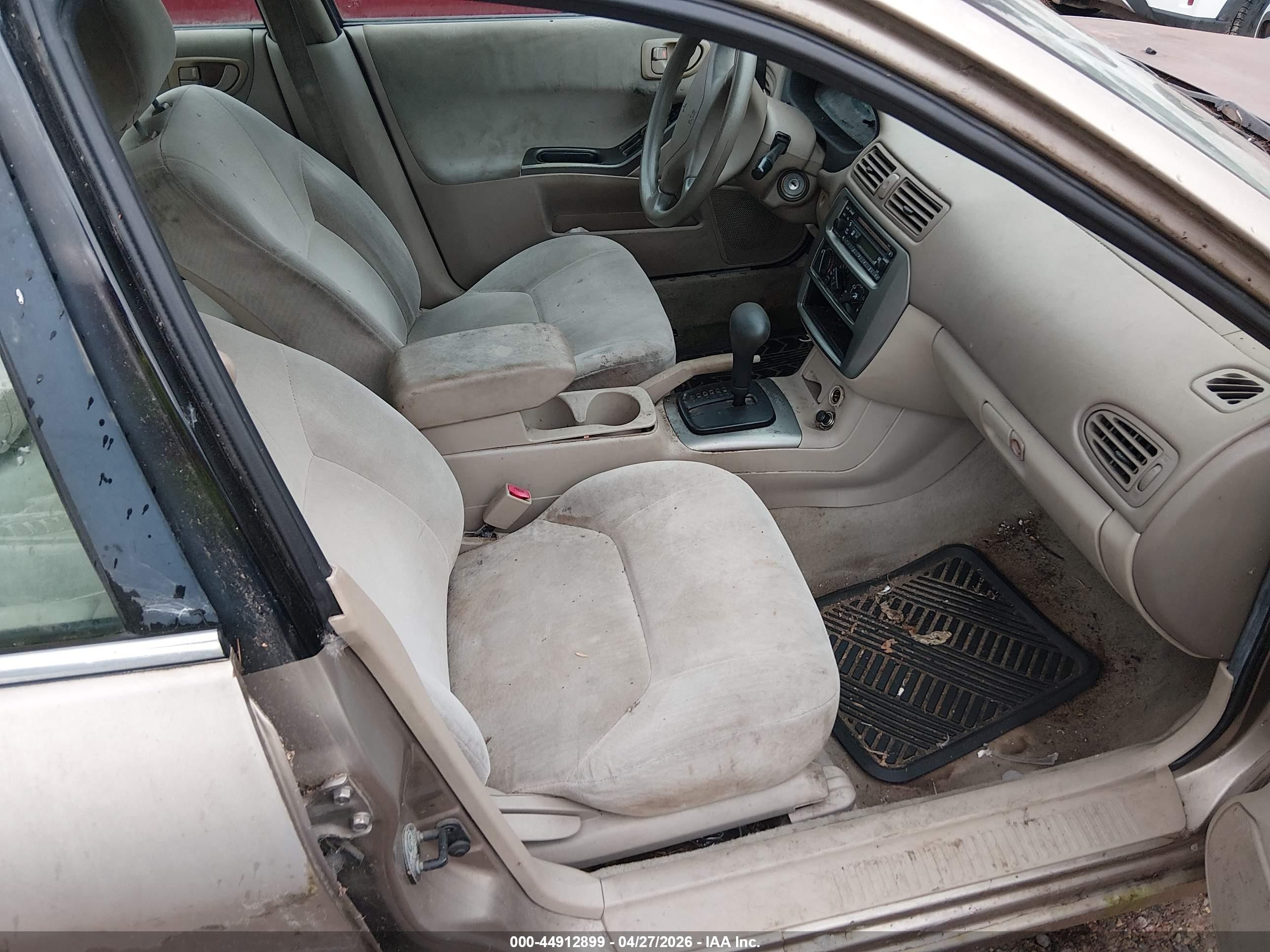 2002 Mitsubishi Galant Es/ls Gold vin: 4A3AA46G92E109993